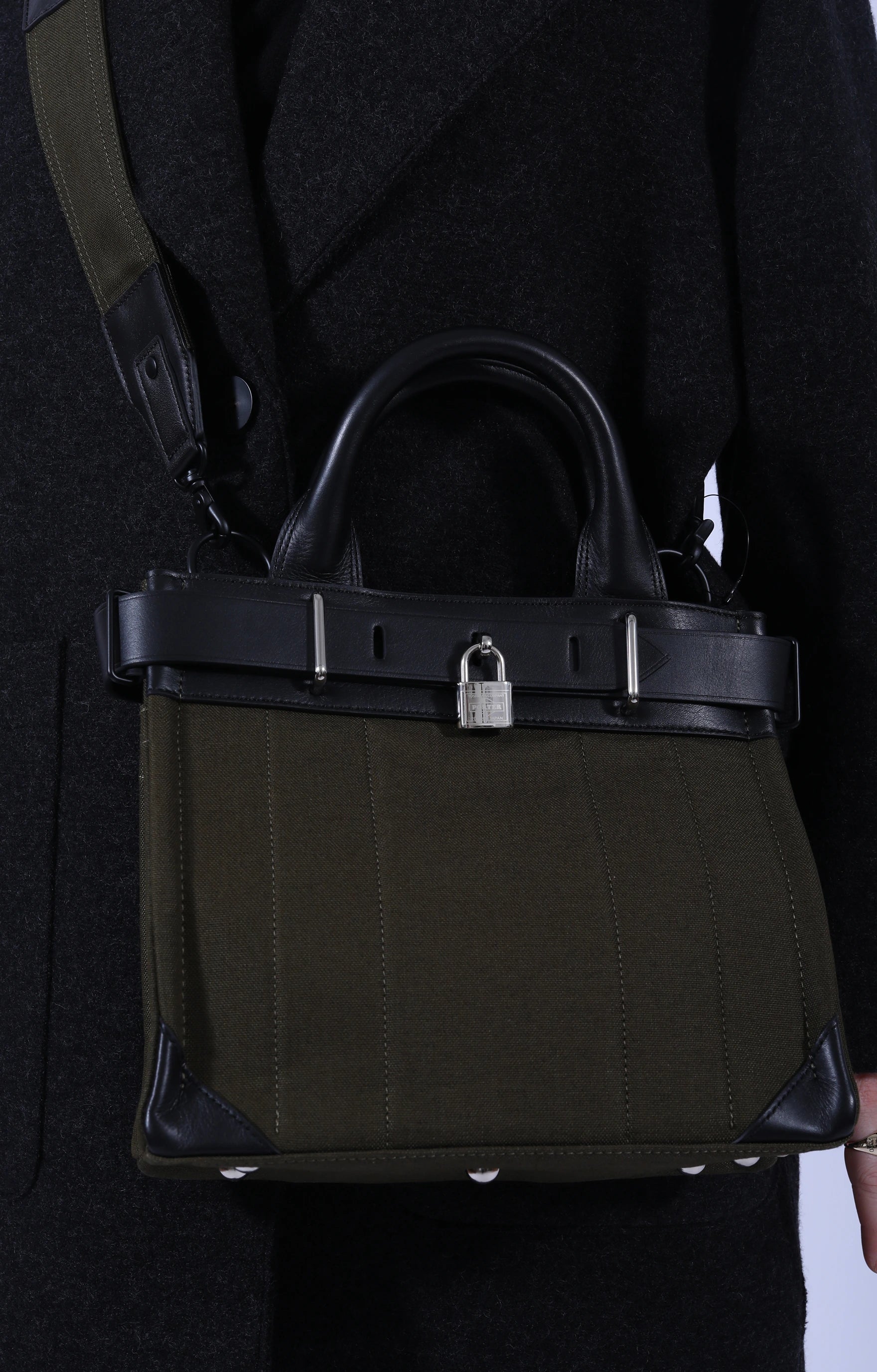 Porter Fork 2Way Tote Bag (S) Olive – Epitome of Edinburgh
