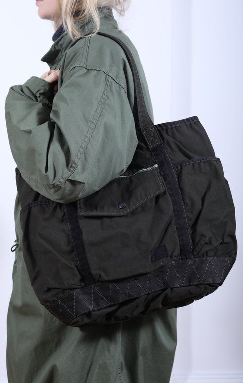 Crag Tote Khaki – Epitome of Edinburgh