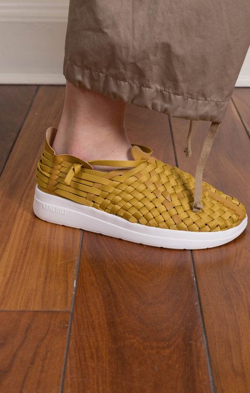Latigo Nylon Gold