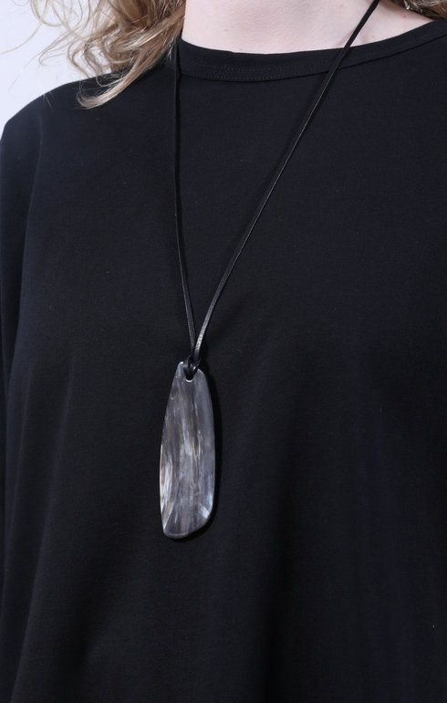 Necklace Alpha Closed Black