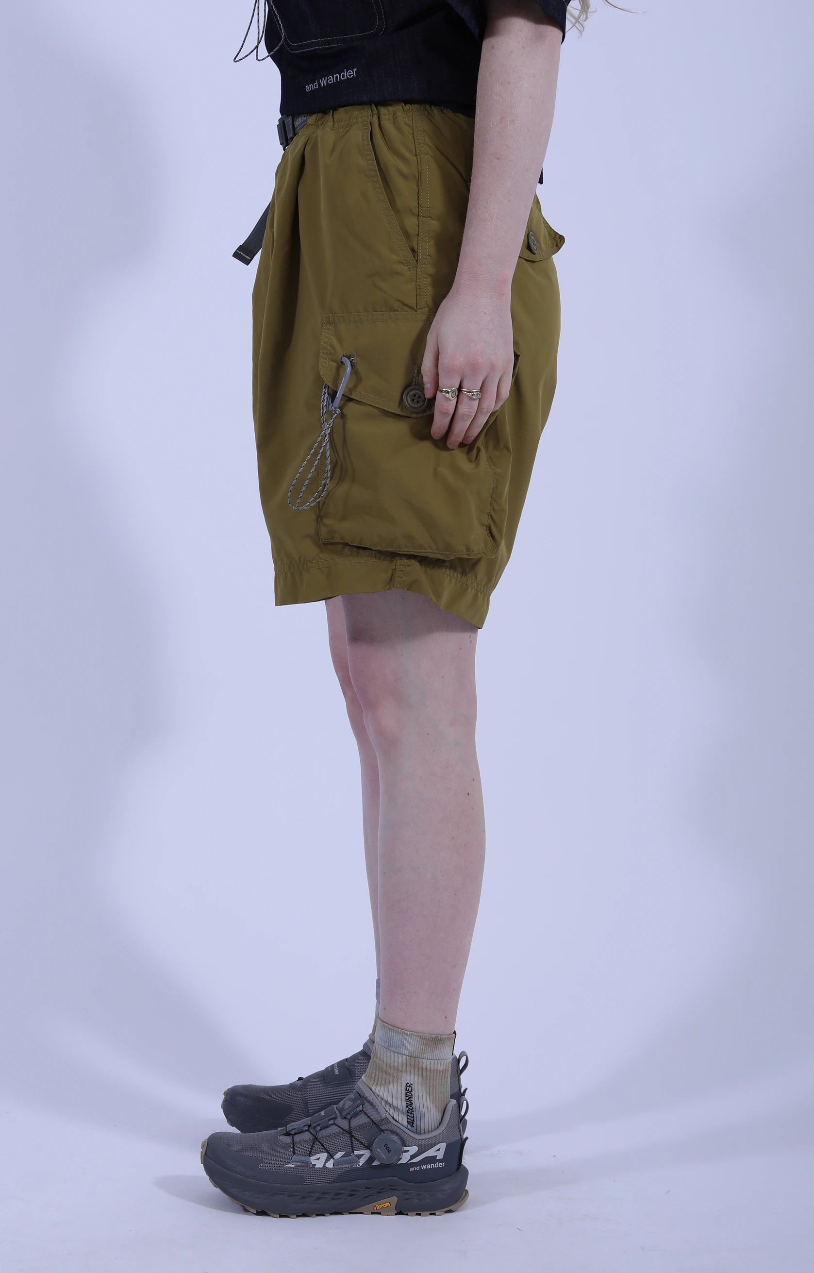 Oversized Cargo Short Pants (M) Yellow Olive