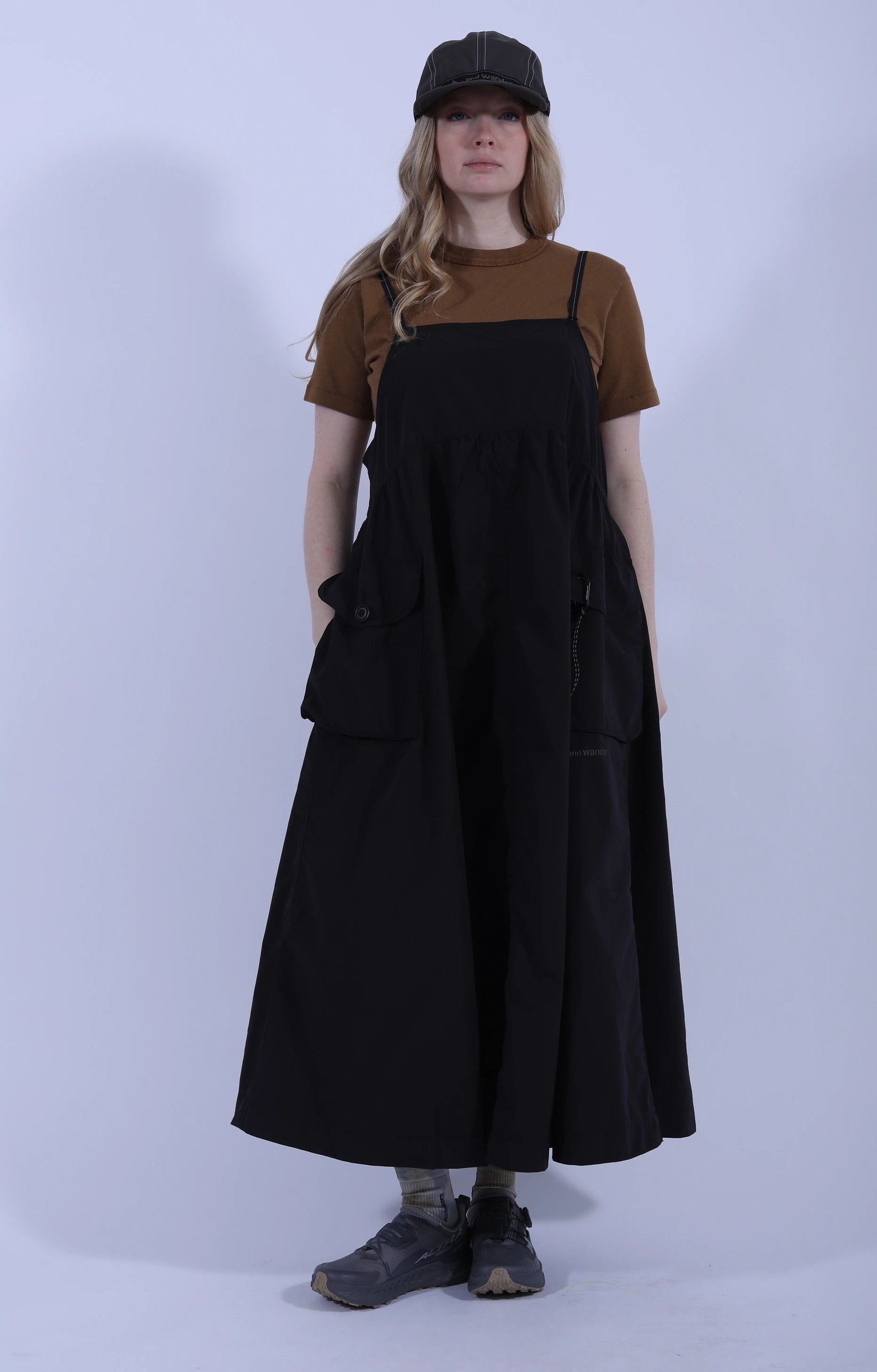 Oversized Cargo Dress (W) Black