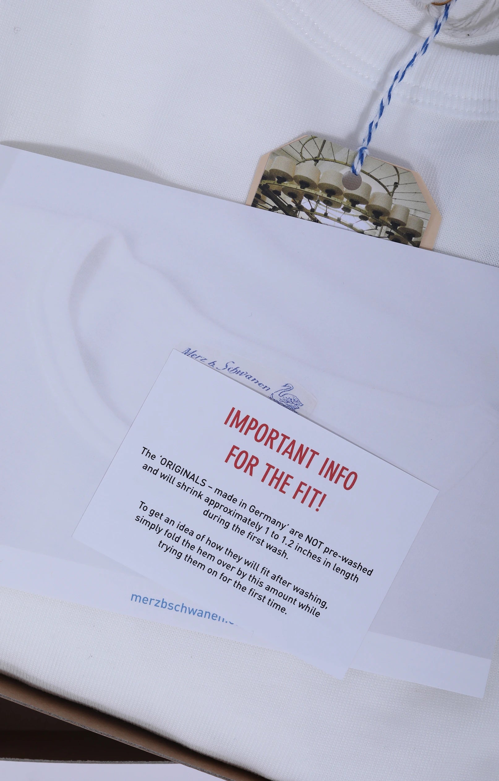 Cropped Classic Fit T-Shirt White