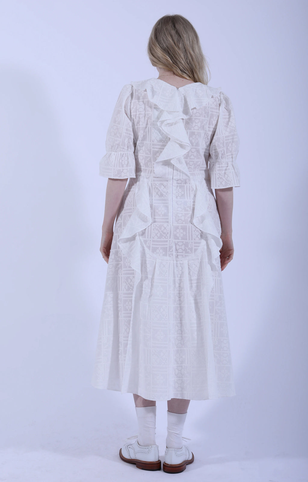 Embroidery Susanne Dress Ivory