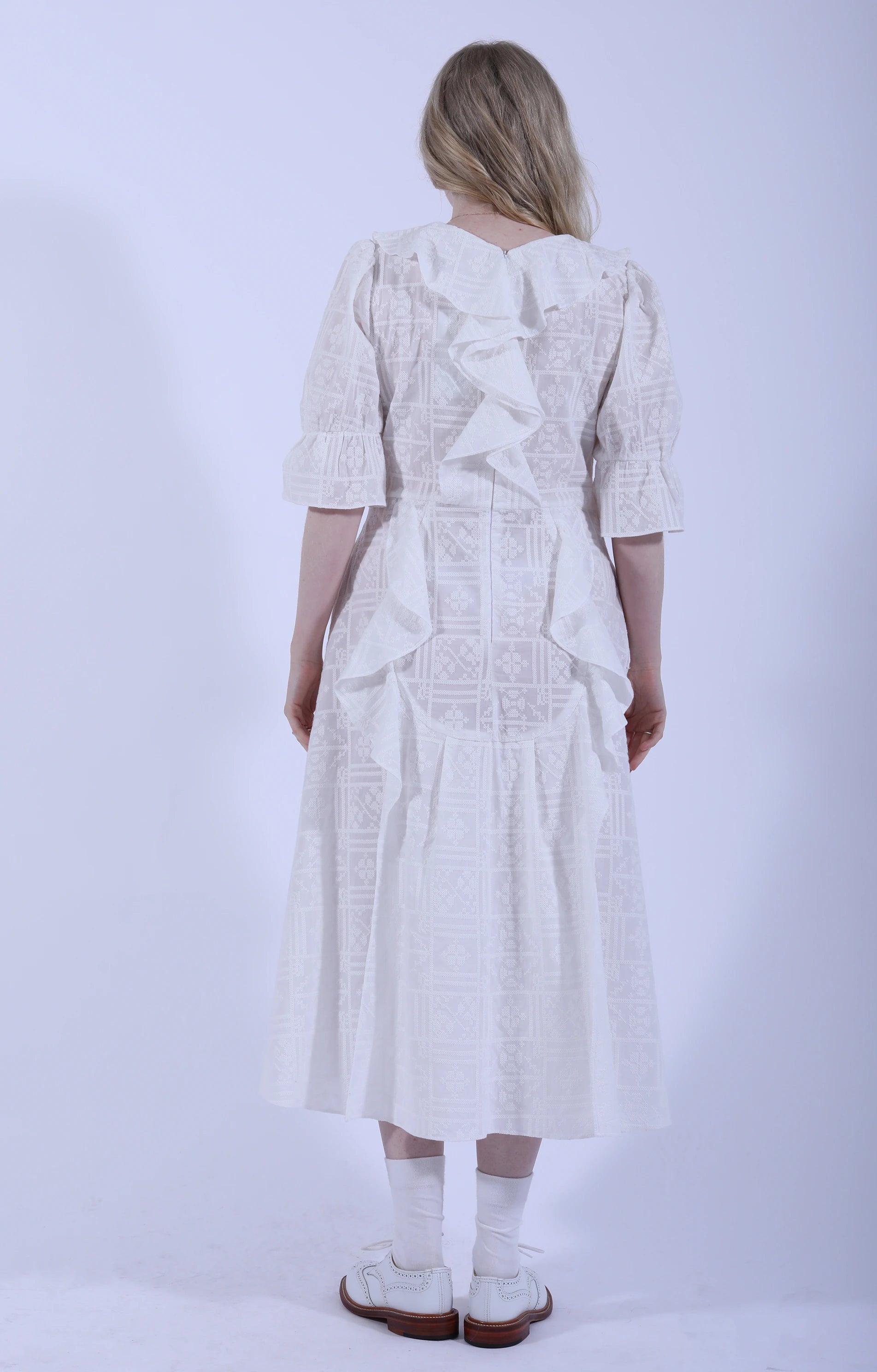 Embroidery Susanne Dress Ivory