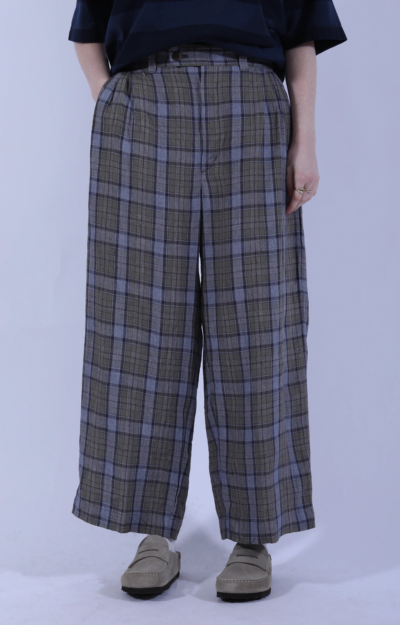 3 Tuck Baggy Pants Tartan Gray