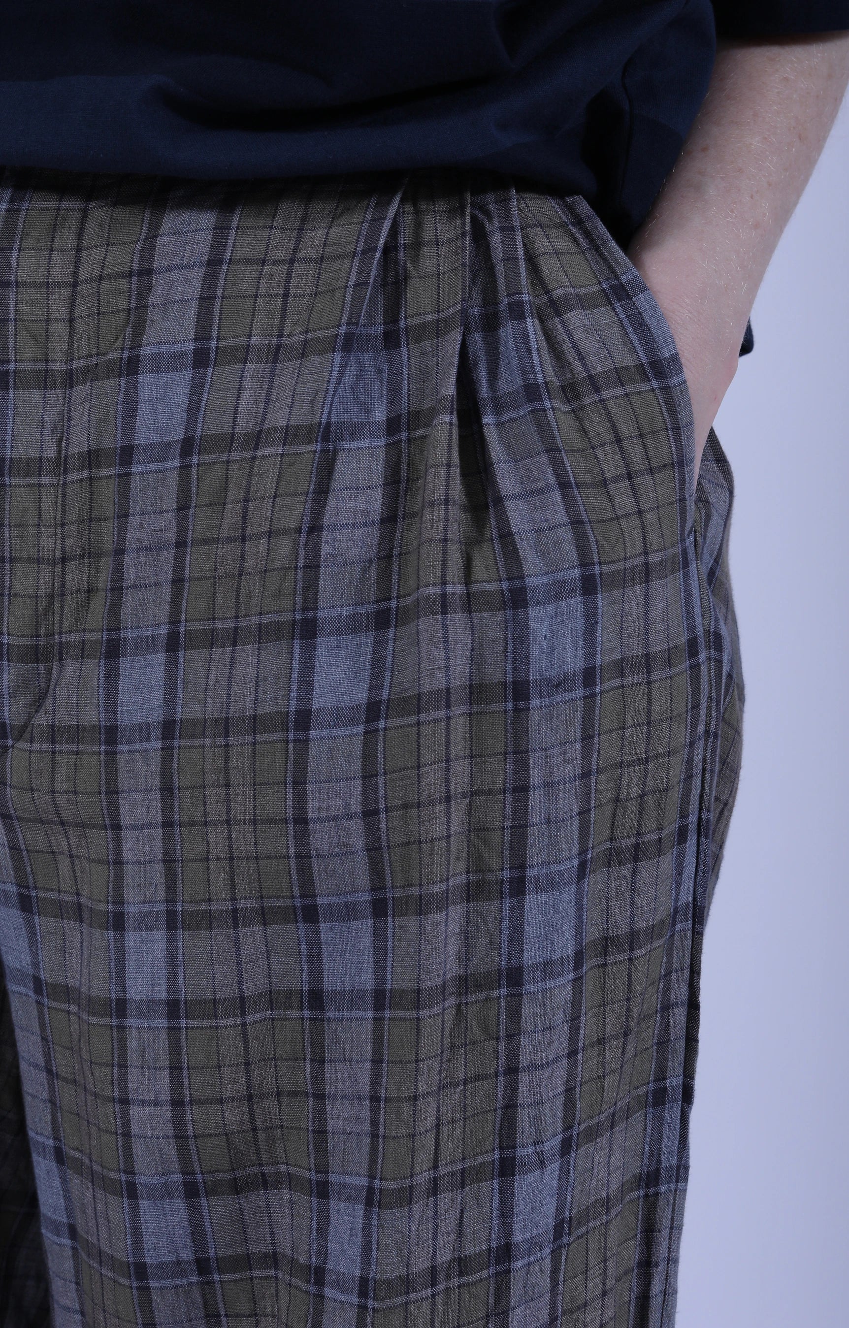 3 Tuck Baggy Pants Tartan Gray