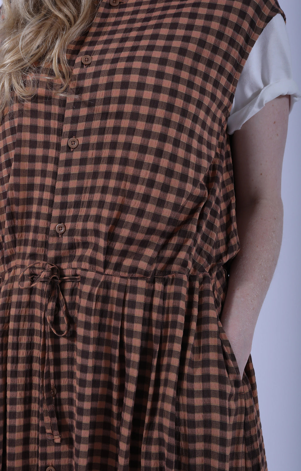 Sleeveless Drawstring Dress Gingham Brown