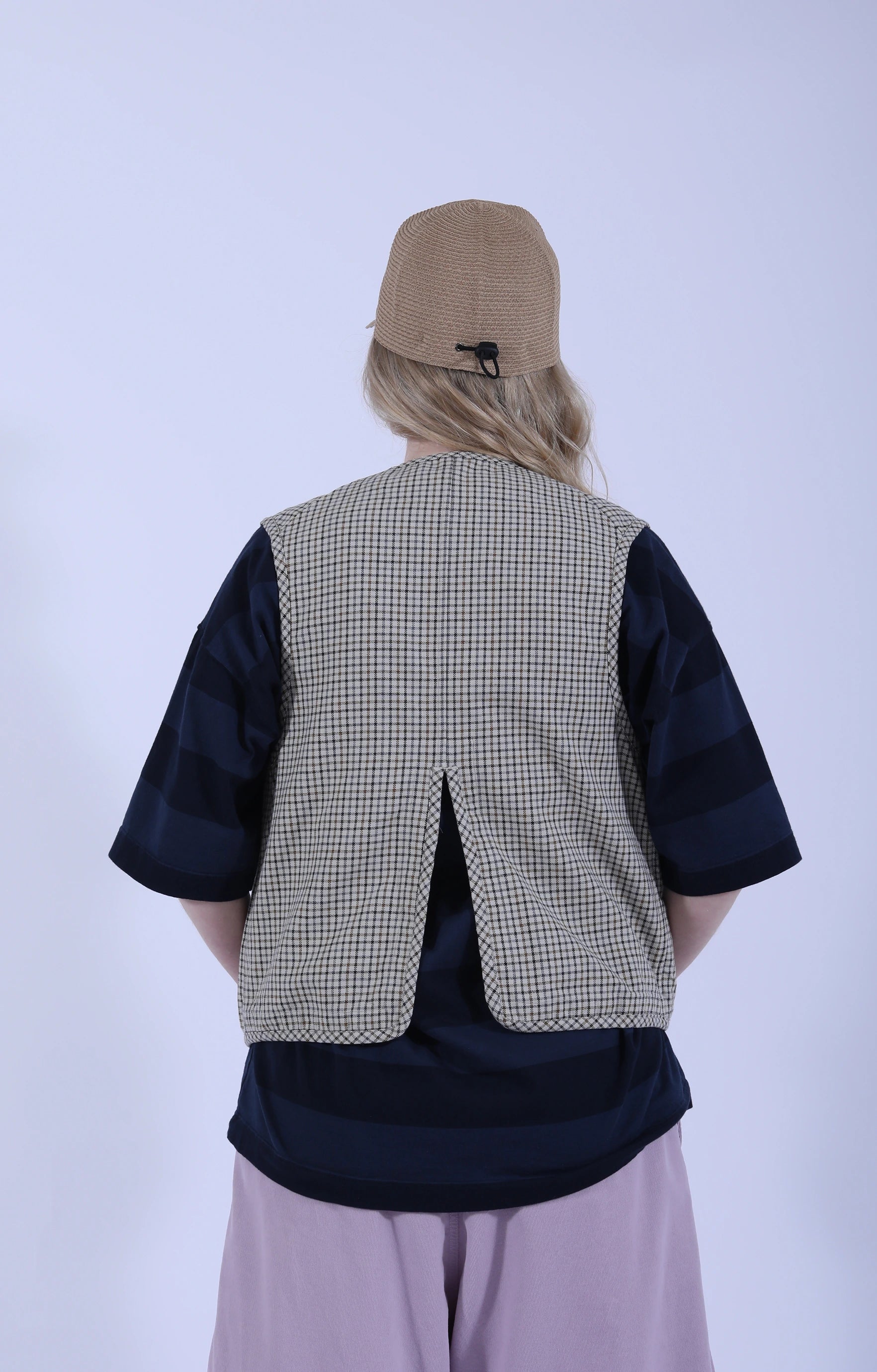 Back Slit Vest Smoky Tattersall