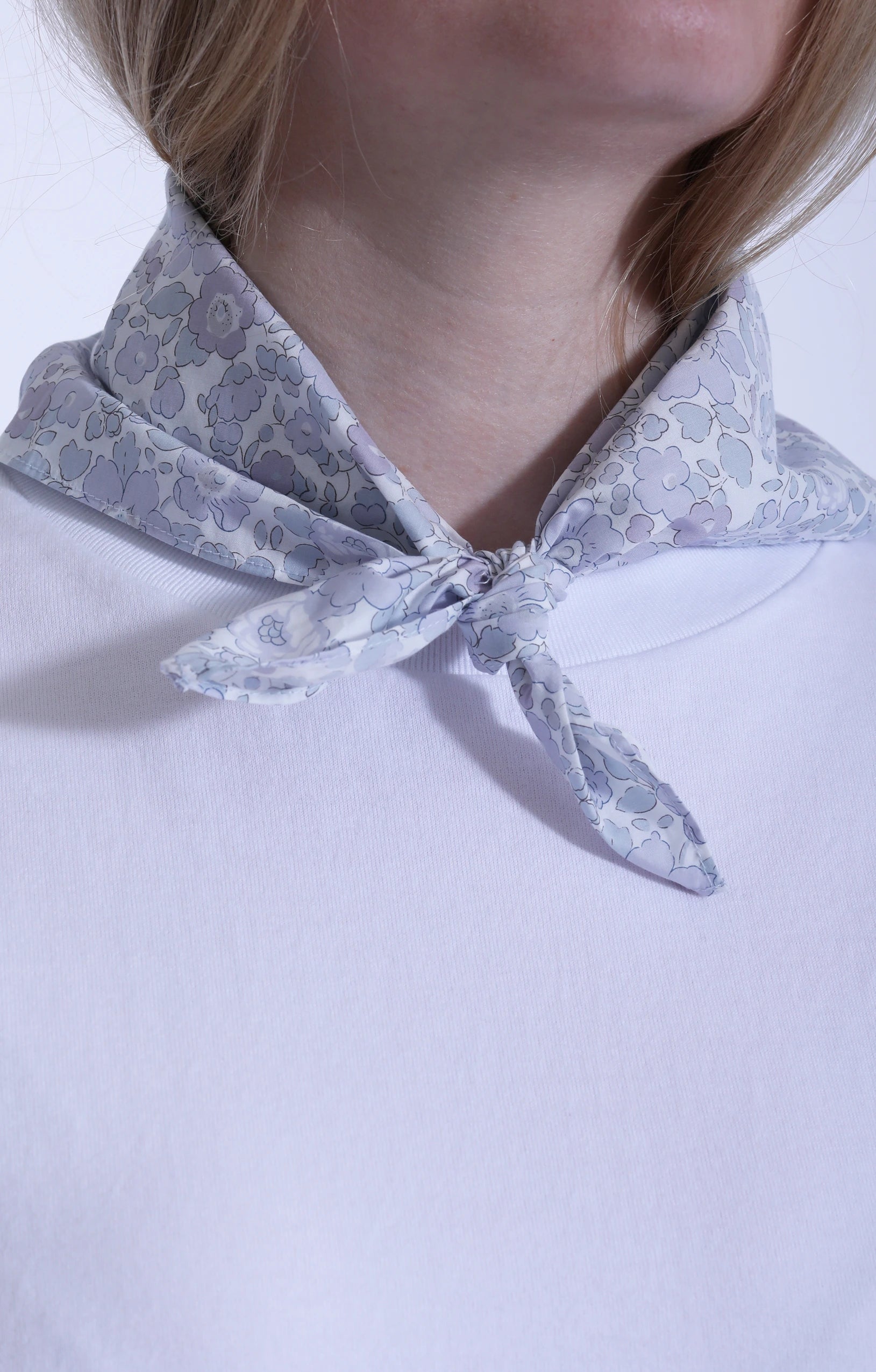 Liberty Scarf Smoke Lilac