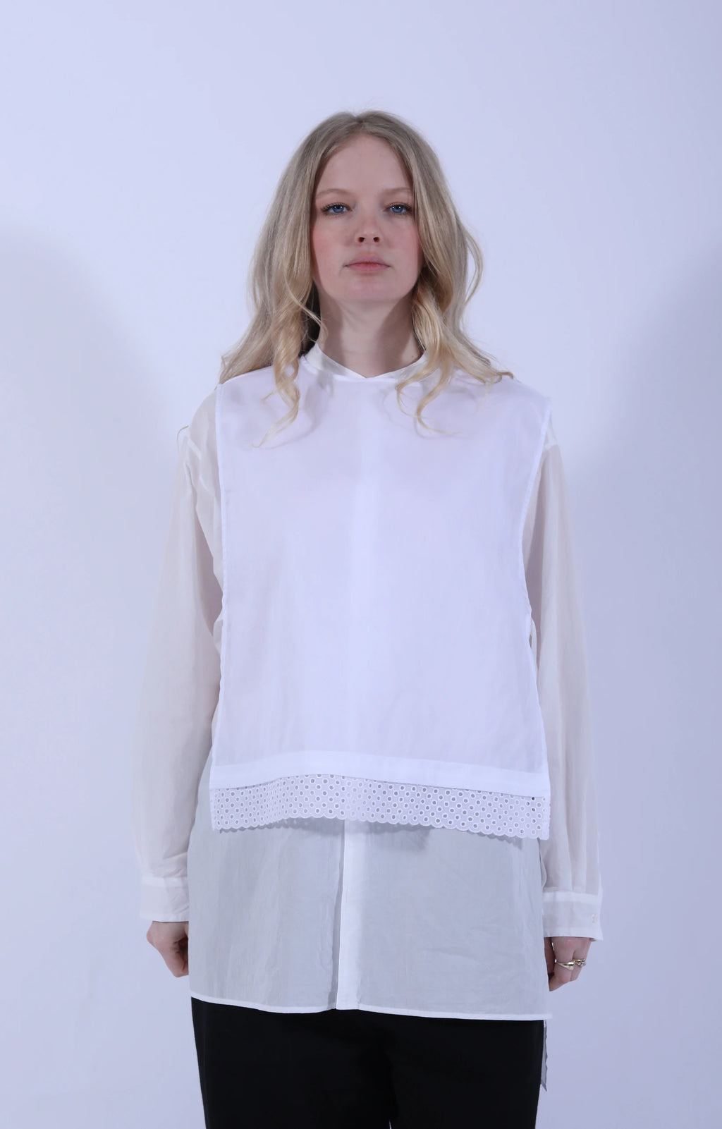 Hem Dot Lace Dickey White