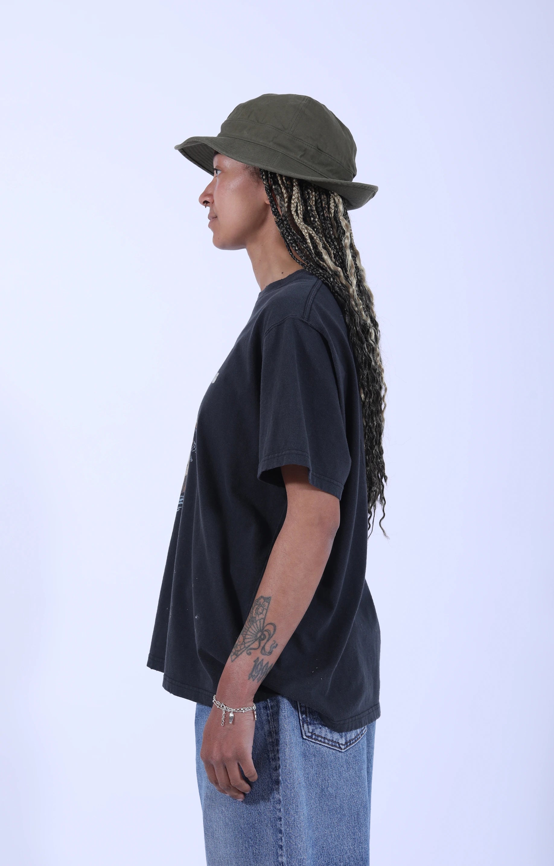 Vintage Fade Hawaiian Graphic T-shirt Black