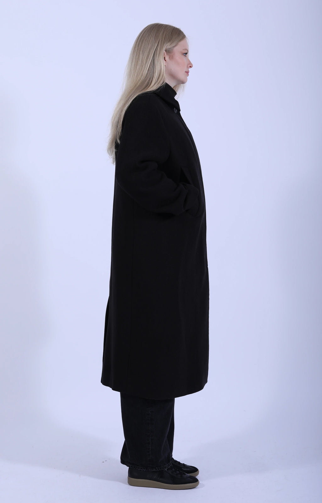 Noah Coat Dark Roots