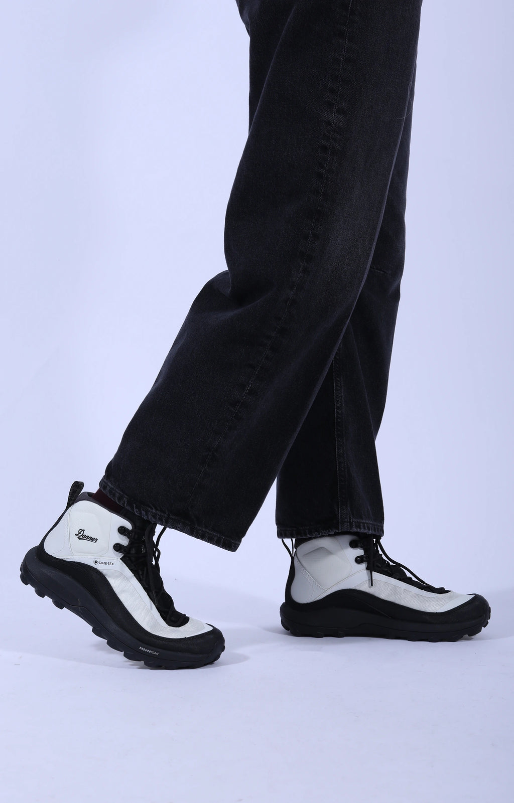 N45 Mid Boot GTX Trillium B&W