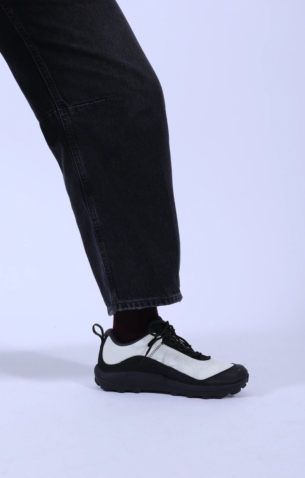 N45 Low Trainer GTX Trillium B&W