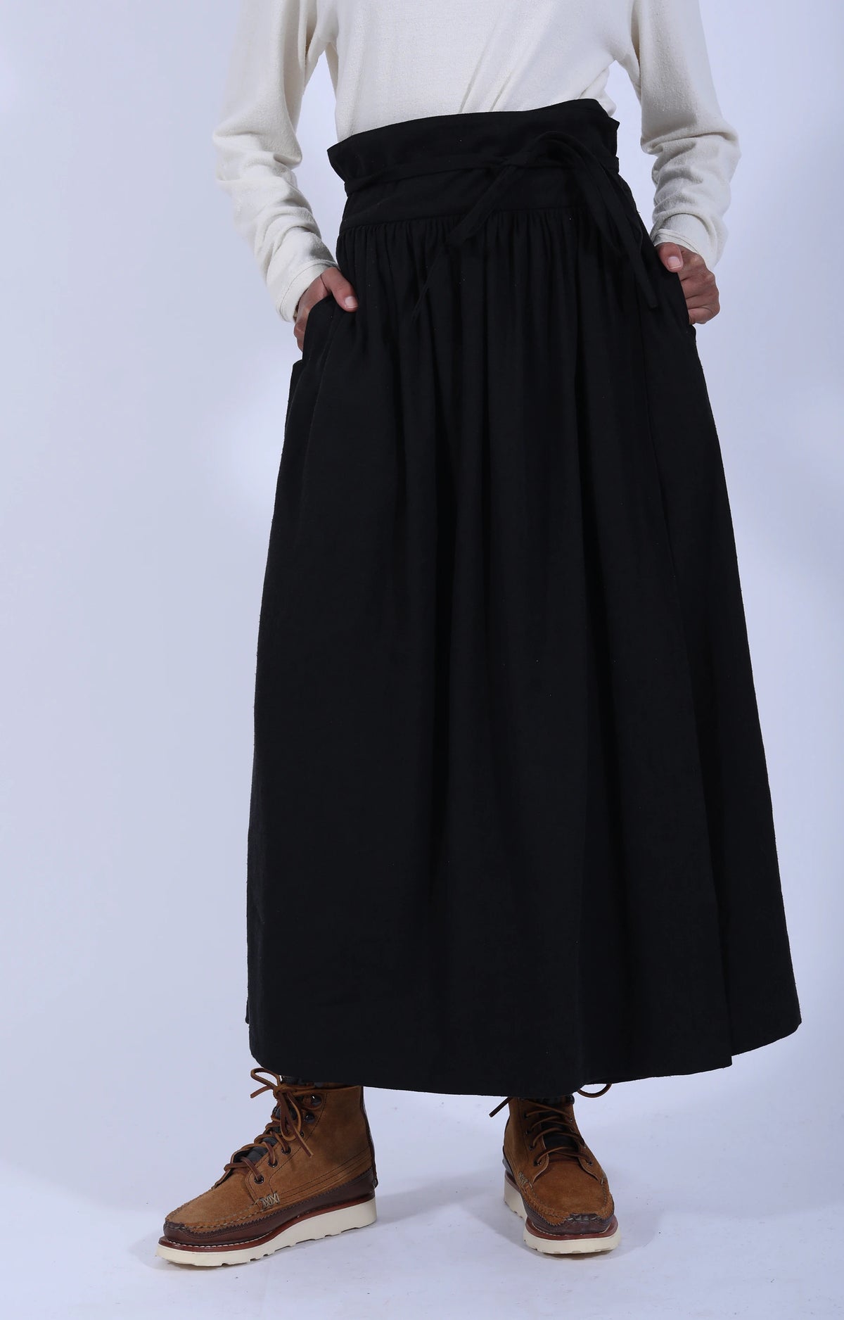 Women's Woven Skirt Black