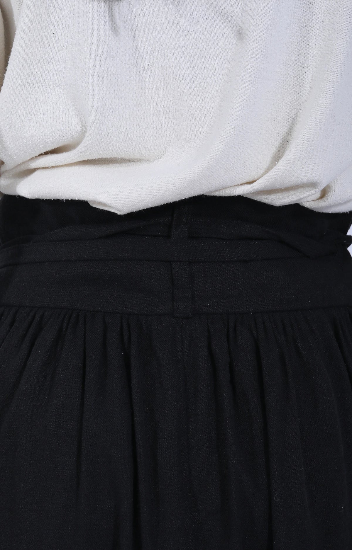Women's Woven Skirt Black