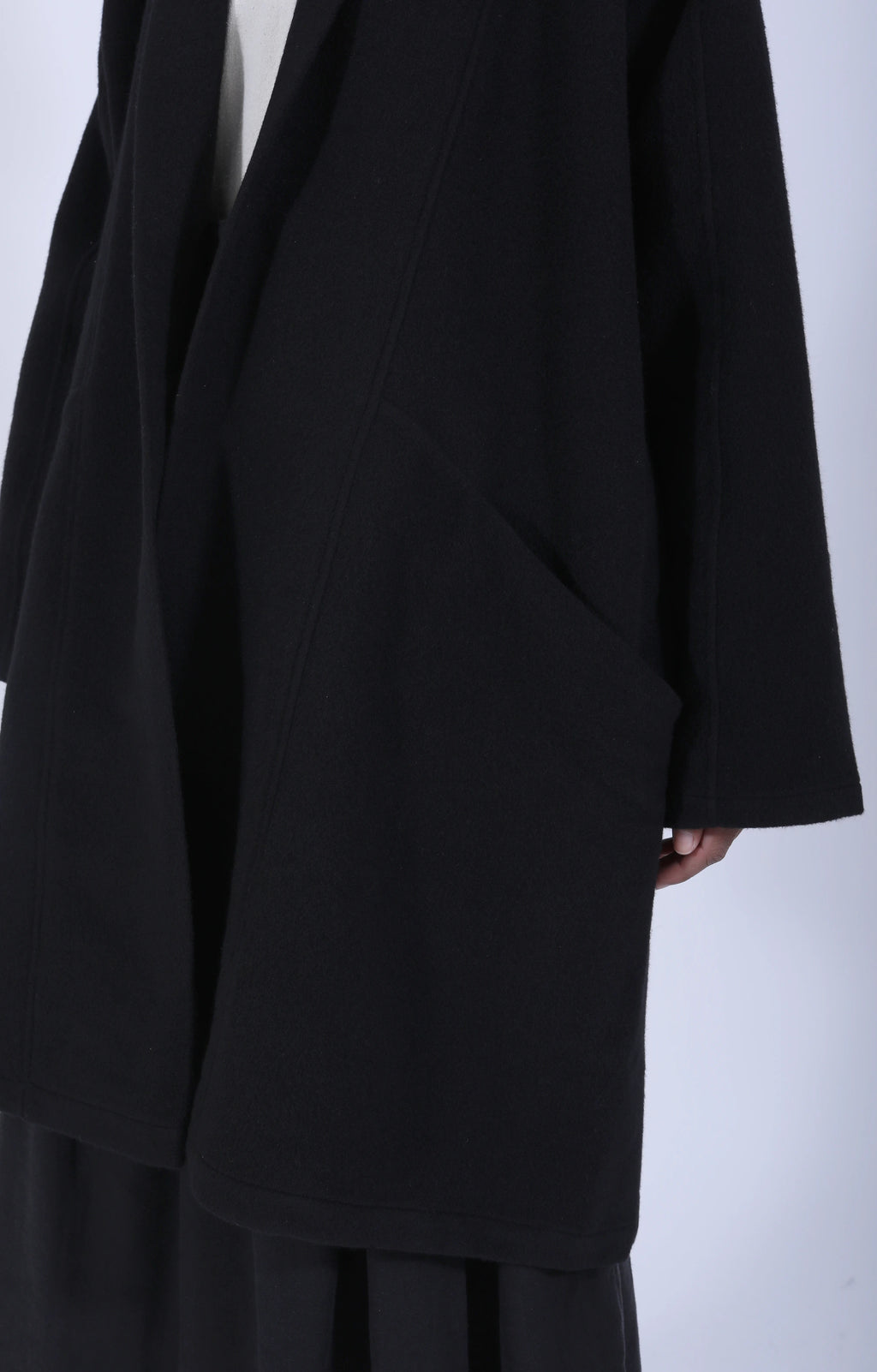 Women's Woven Short Coat Black