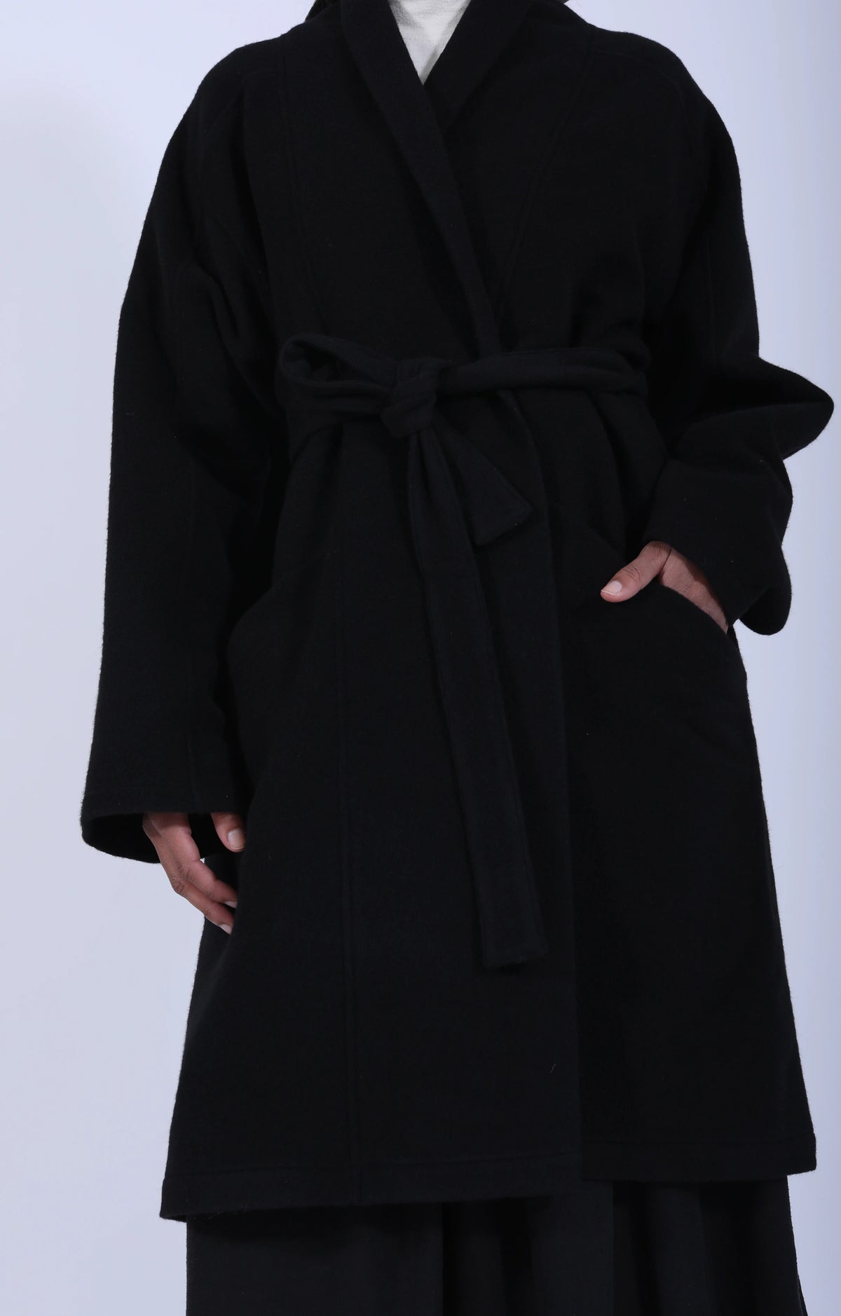 Women's Woven Short Coat Black