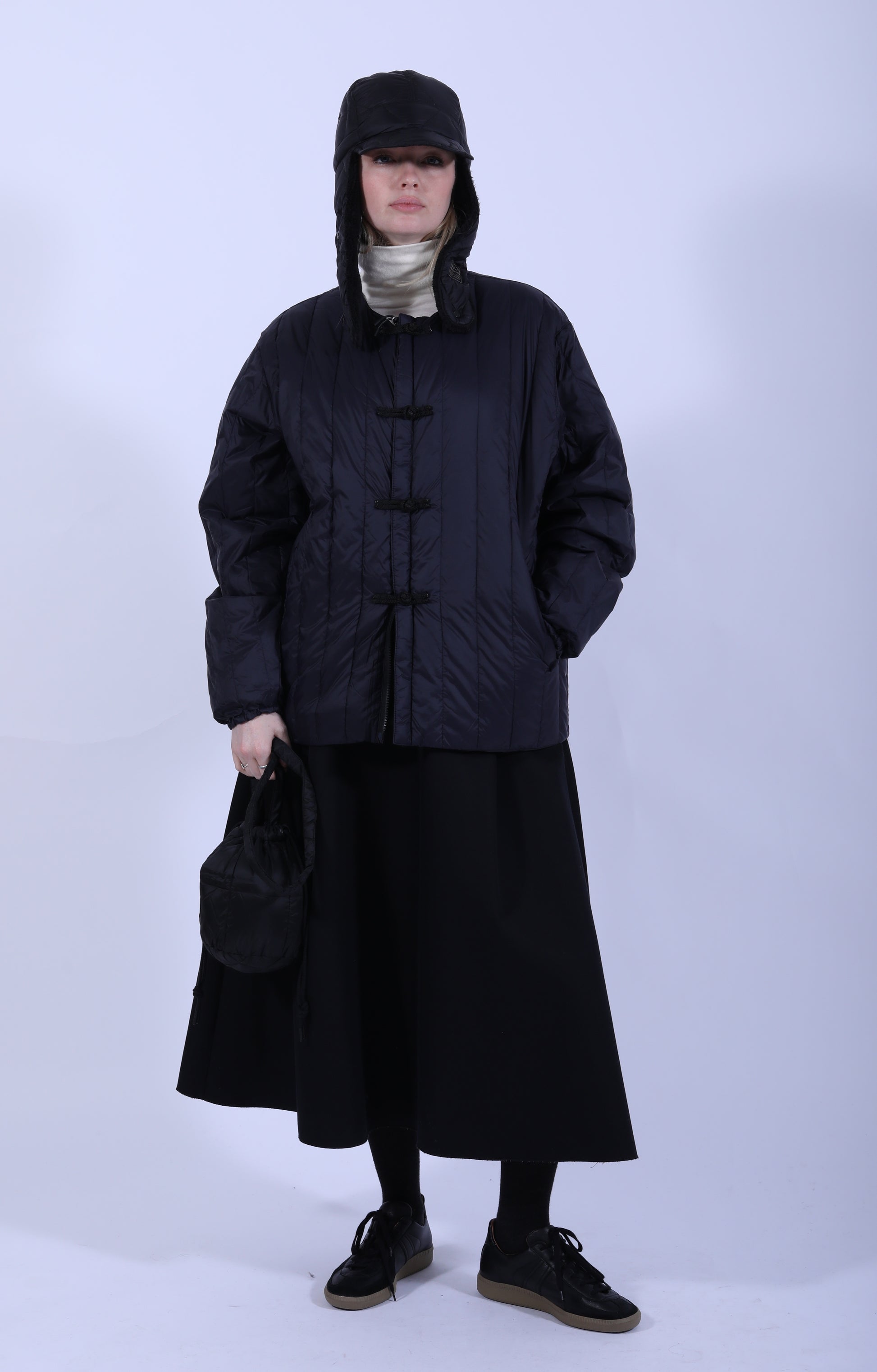 Rev. China Down Jacket Dark Navy x Black