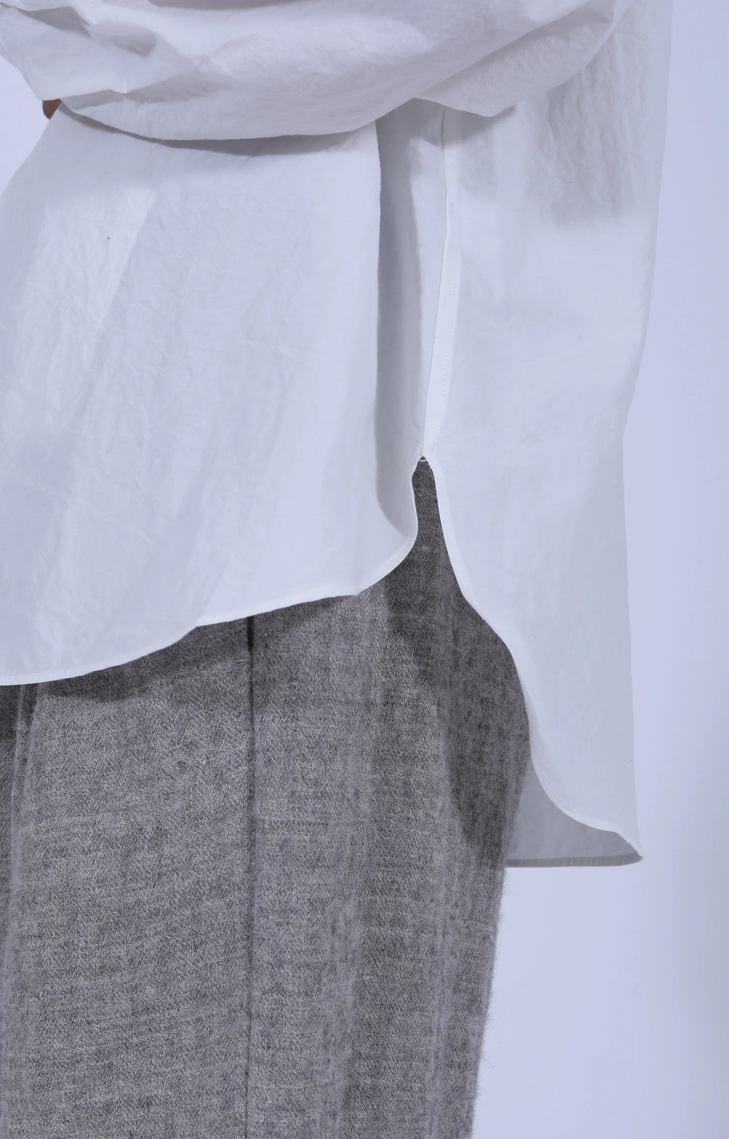 Gathered Pull-On Shirt Off-White