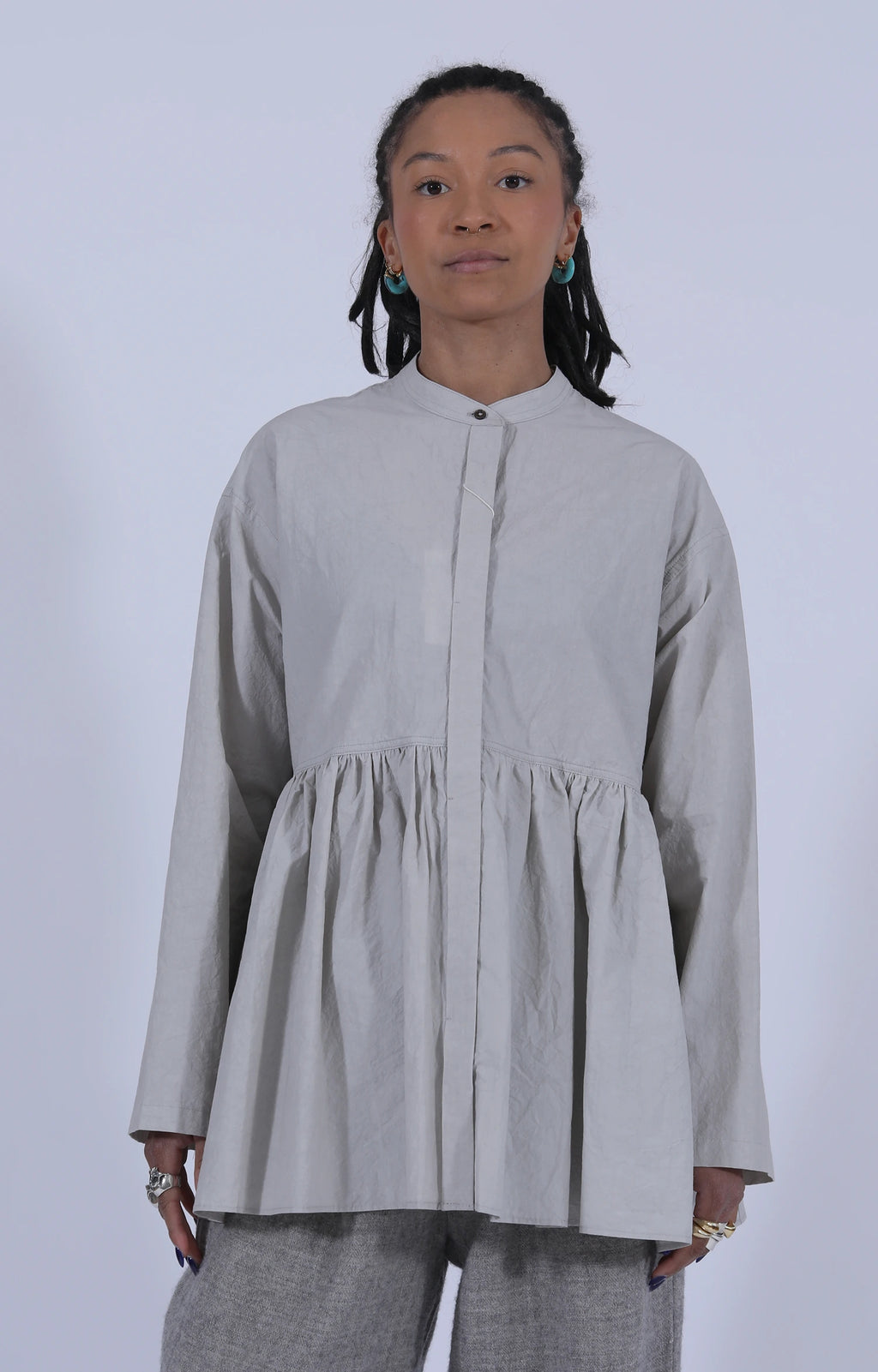 Gathered-Waist Blouse Light Grey