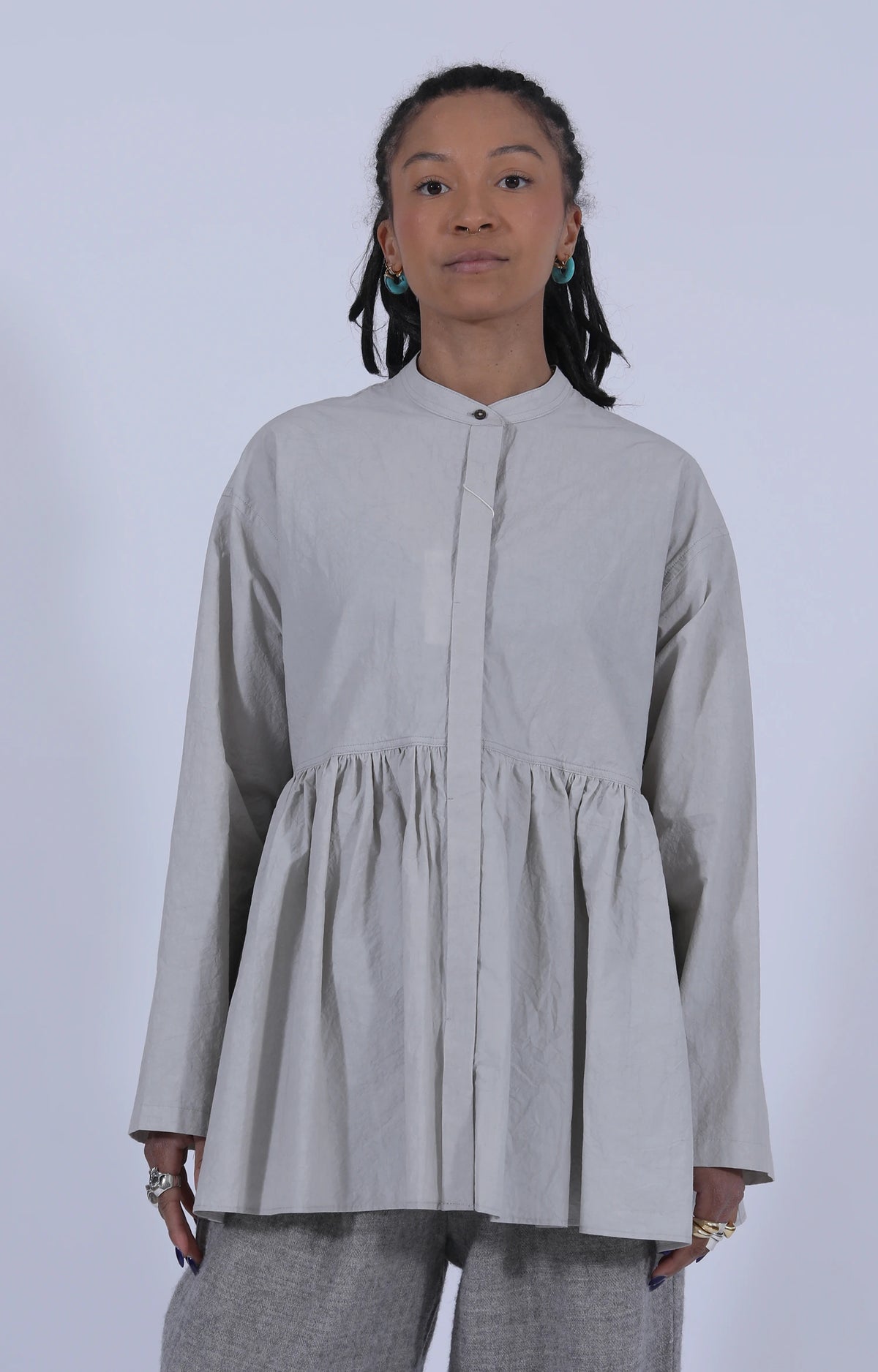 Gathered-Waist Blouse Light Grey