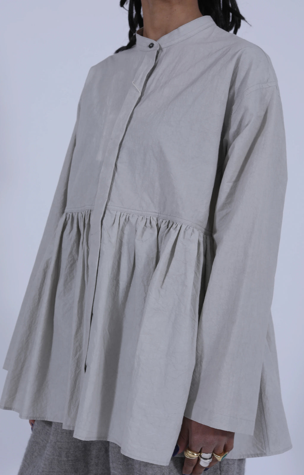 Gathered-Waist Blouse Light Grey