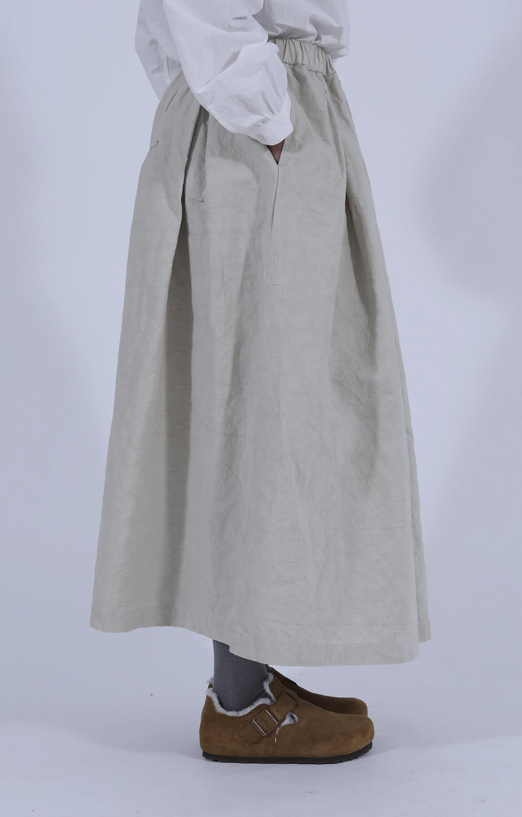 Nuanced Drum-Dyed Skirt Ivory