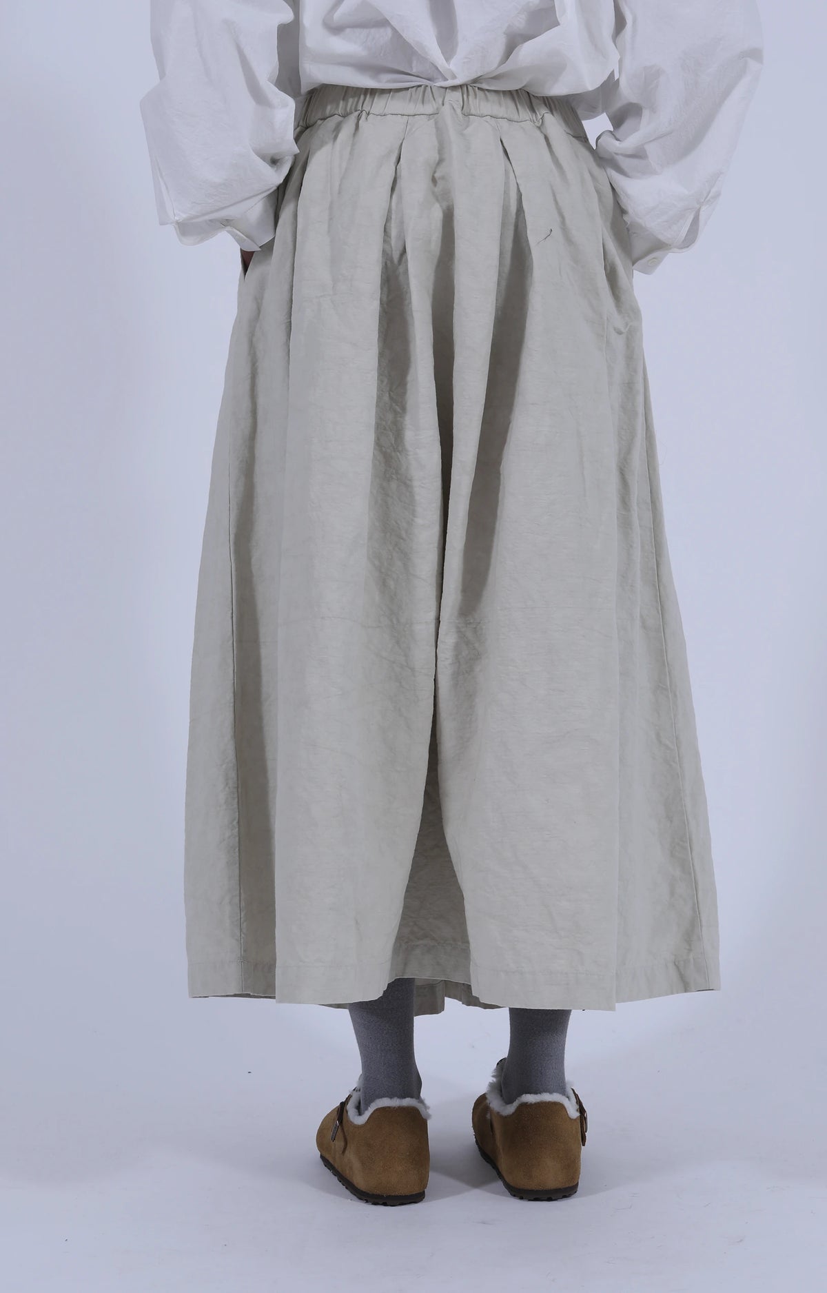 Nuanced Drum-Dyed Skirt Ivory