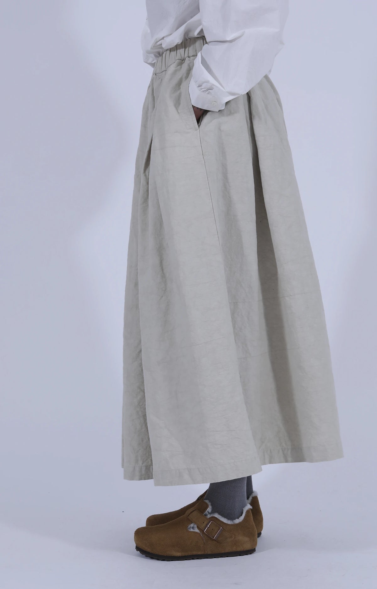 Nuanced Drum-Dyed Skirt Ivory