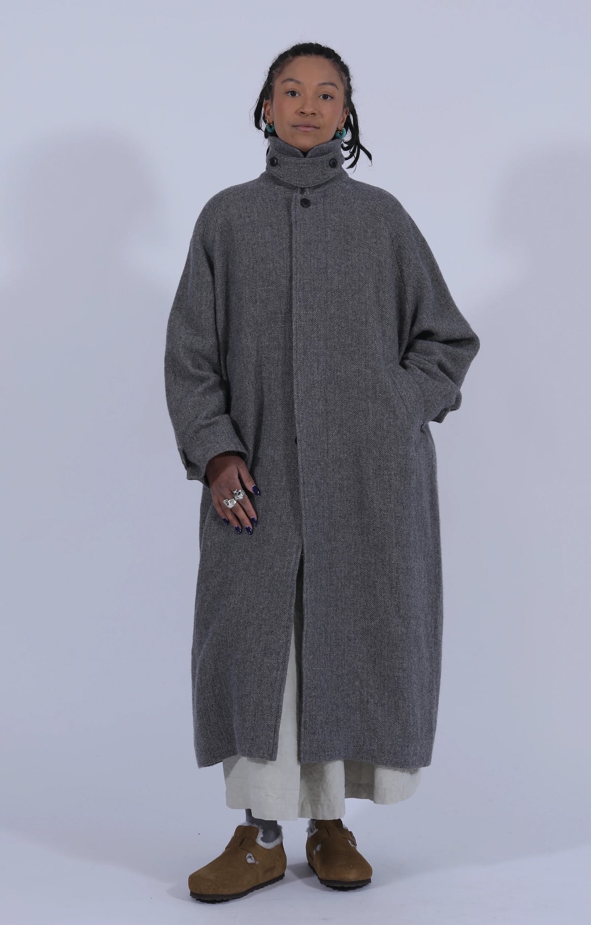 Wool Balmacaan Coat Grey