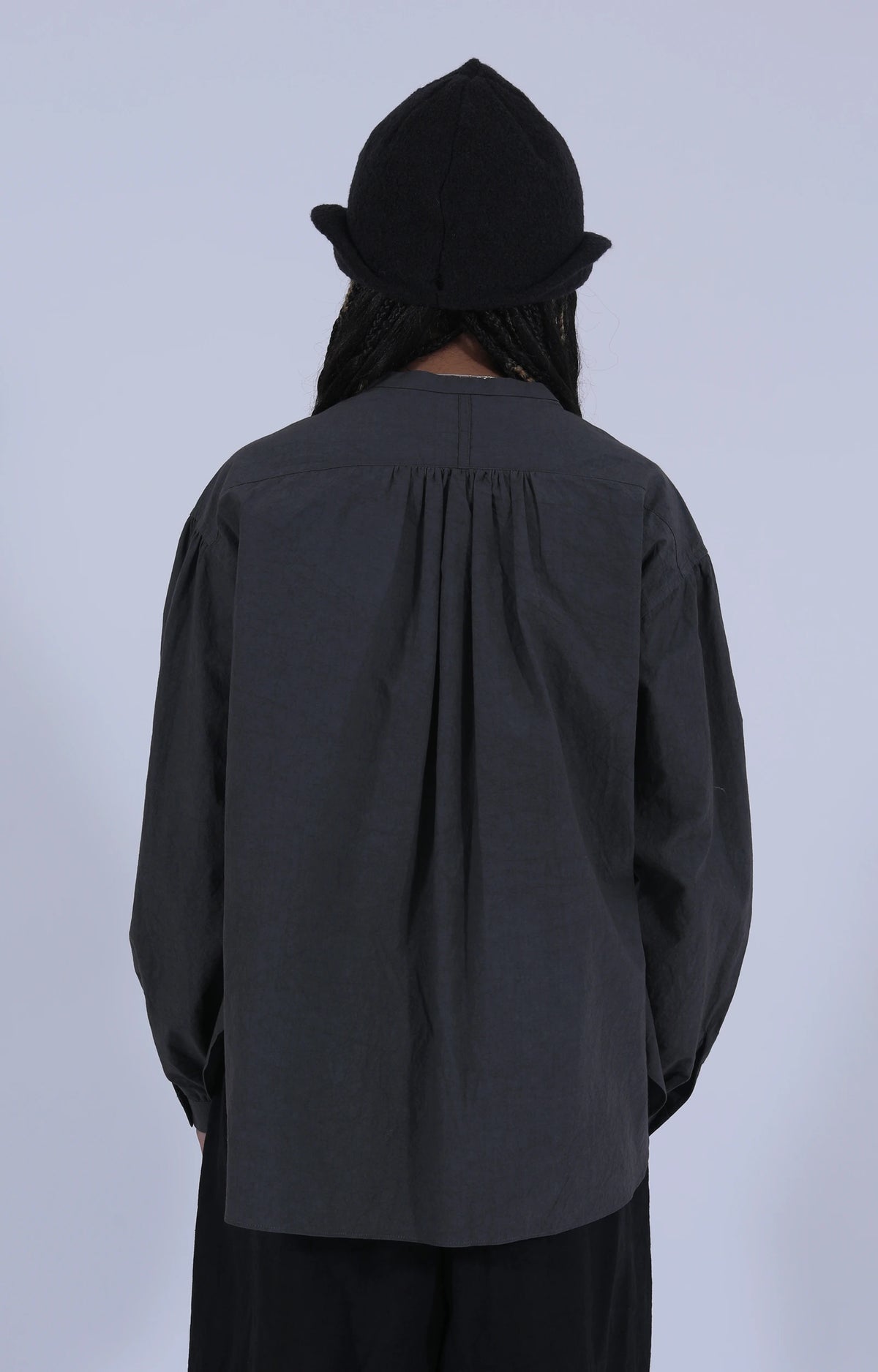 Gathered Pull-On Shirt Charcoal