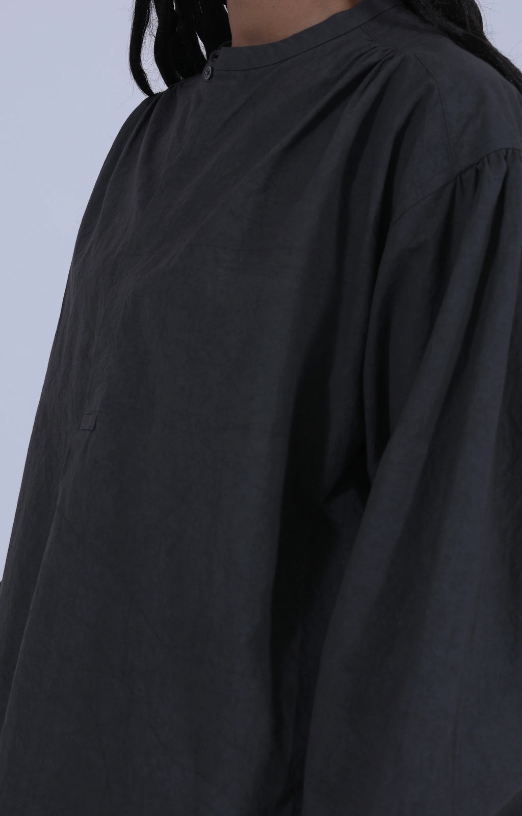 Gathered Pull-On Shirt Charcoal