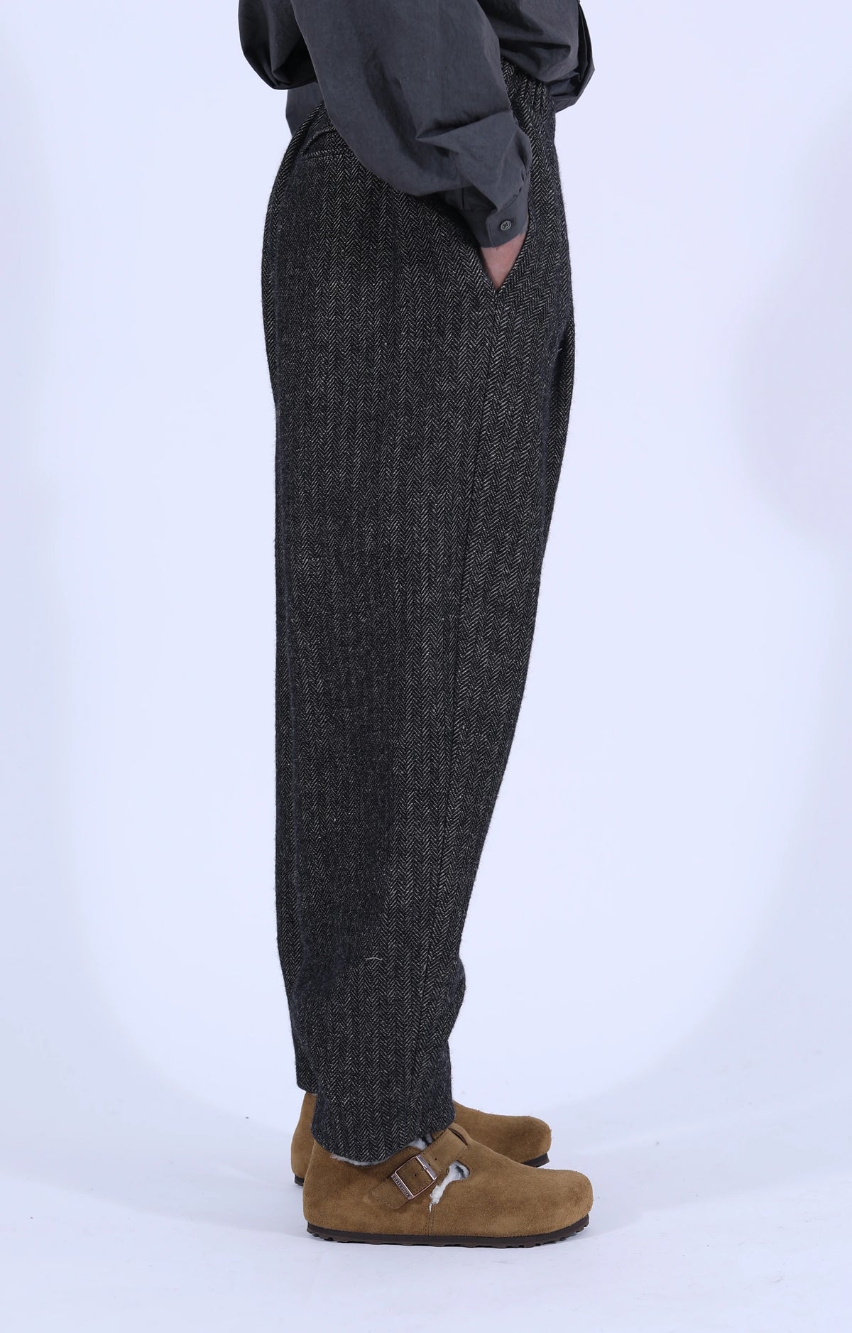 Wool Cropped Trousers Black