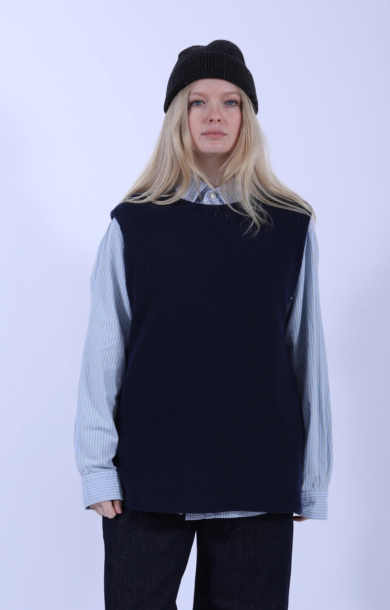 Crew Side Slit Vest Navy