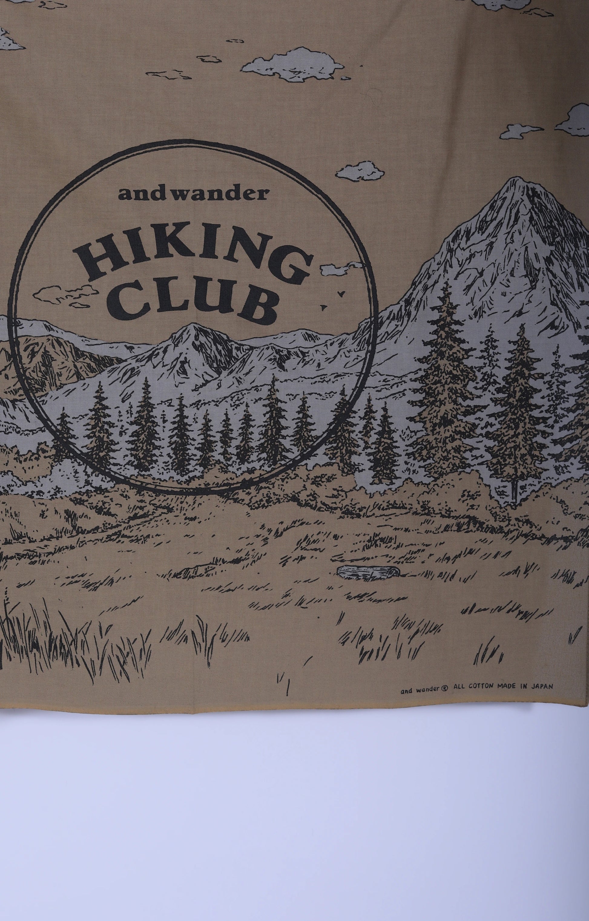 Hiking Club Bandana Beige
