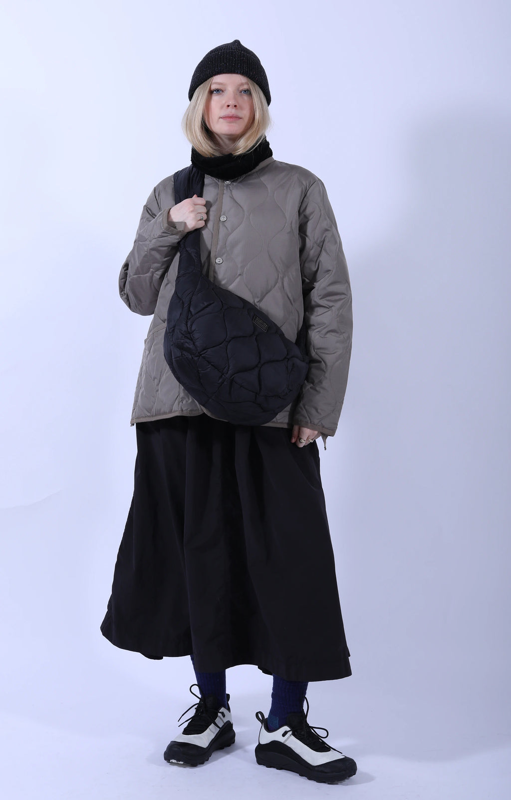 Unisex Military Crew Neck Down Jacket Light Mocha