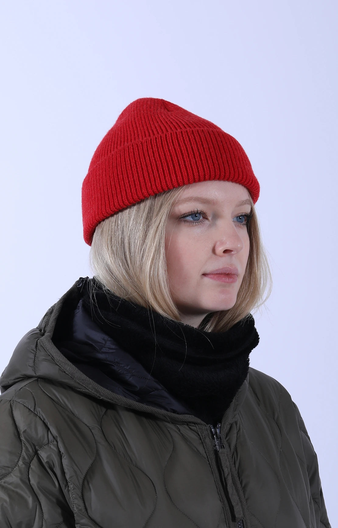 Merino Seamless Beanie Red