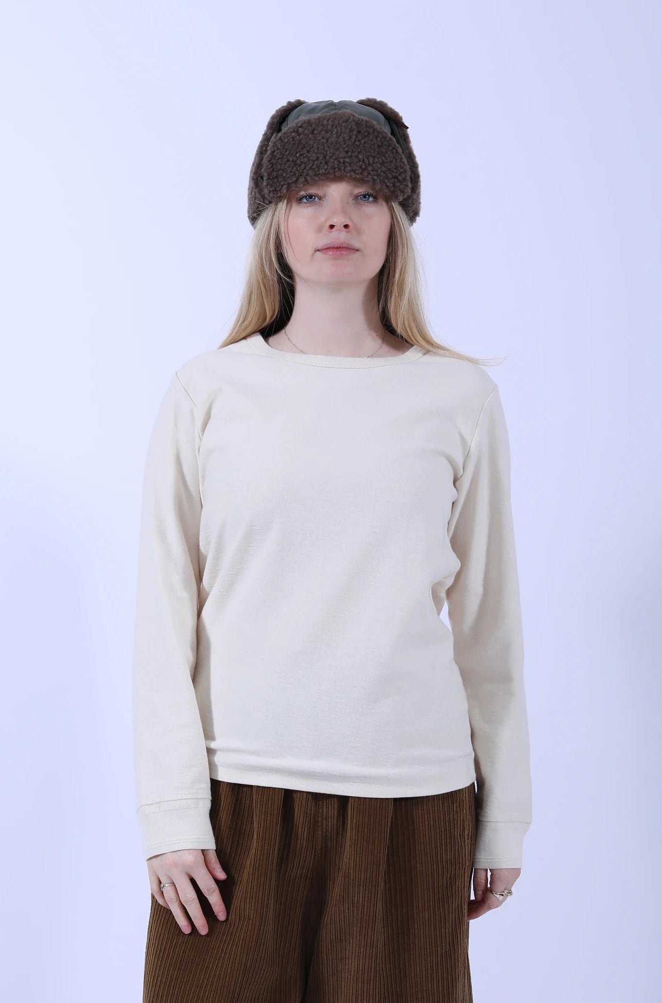 Club T L/S Off white