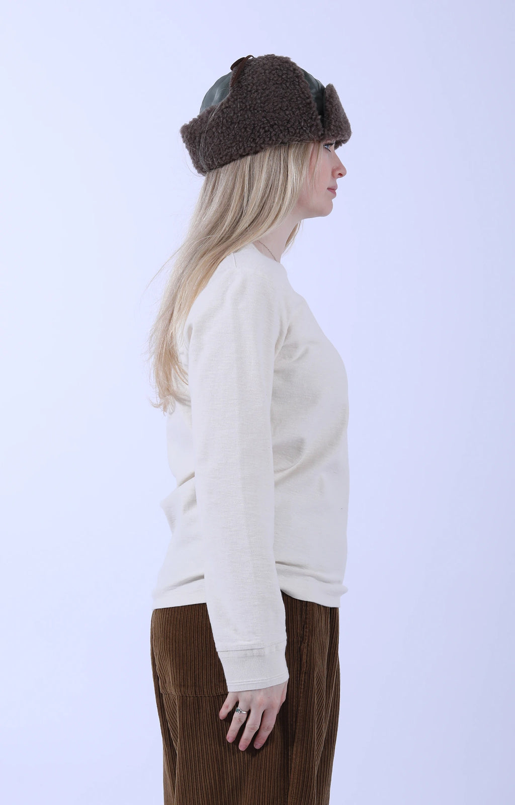 Club T L/S Off white