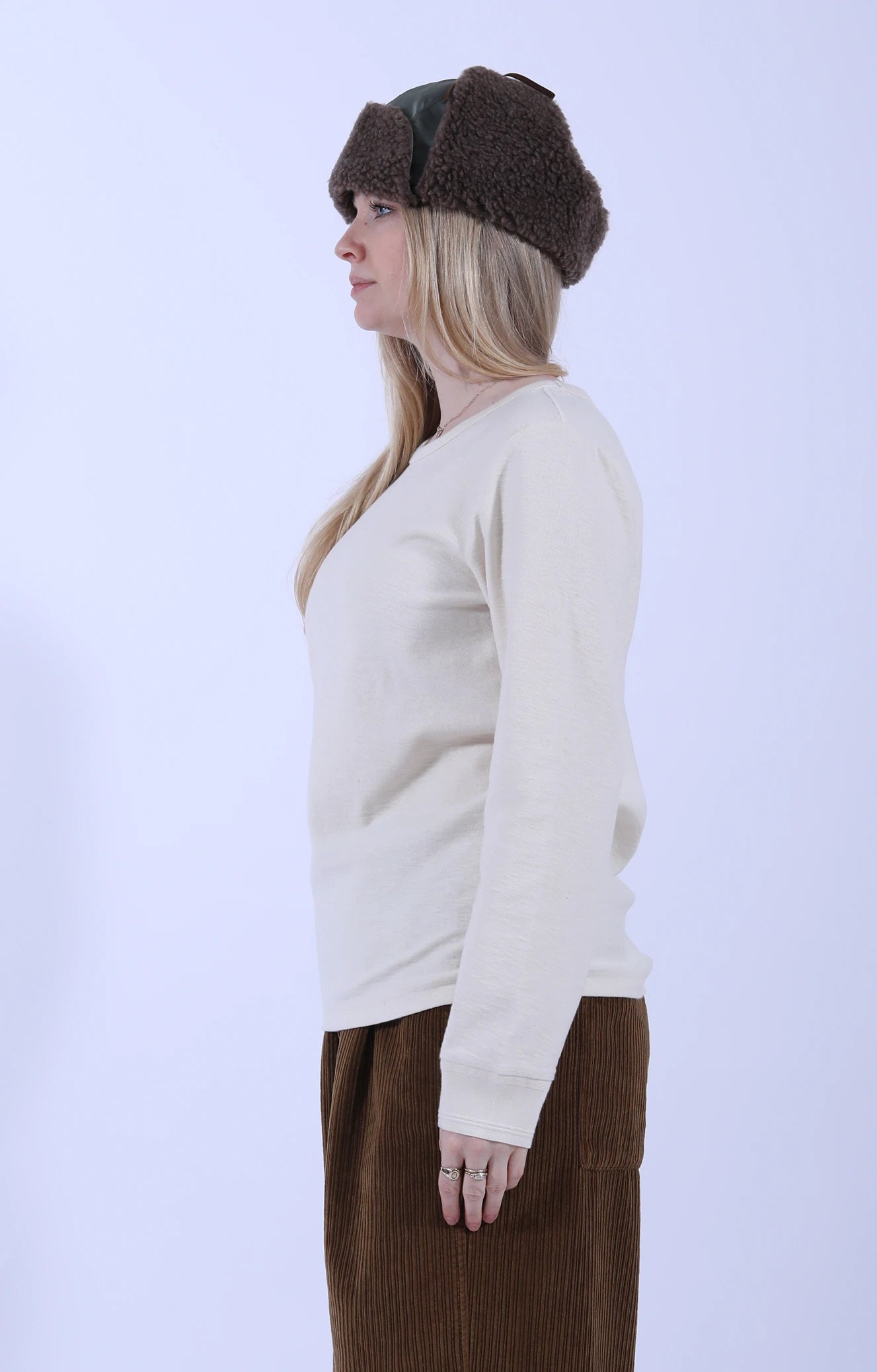 Club T L/S Off white