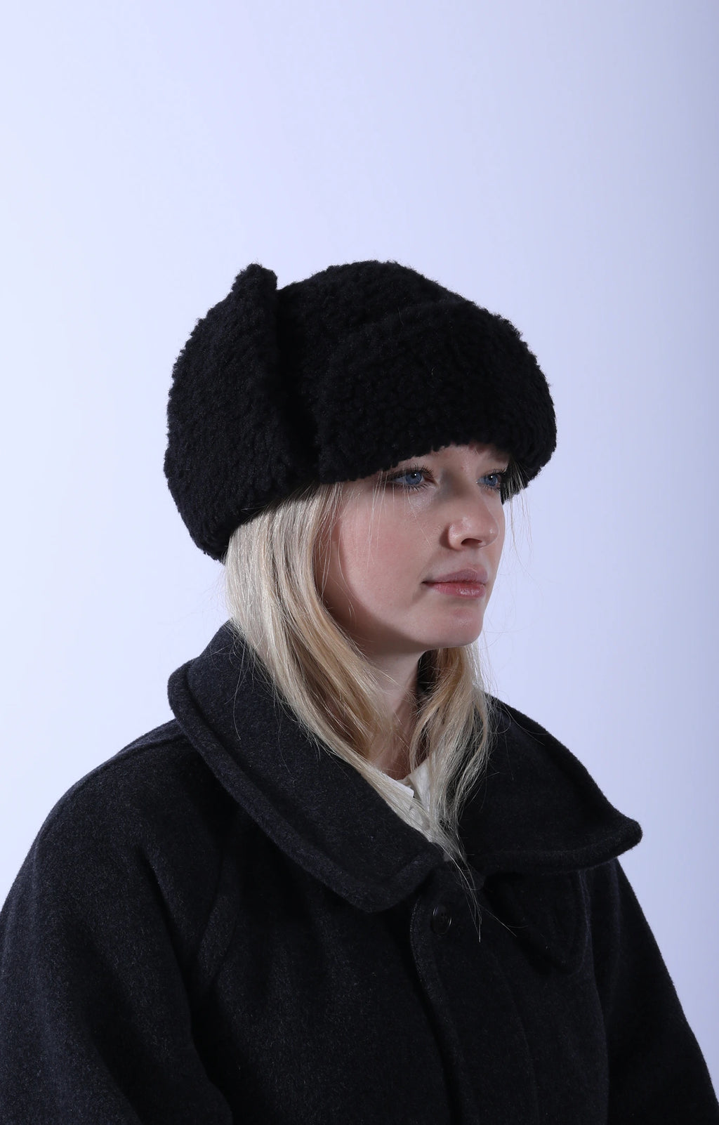 Boa Aviator Hat Black