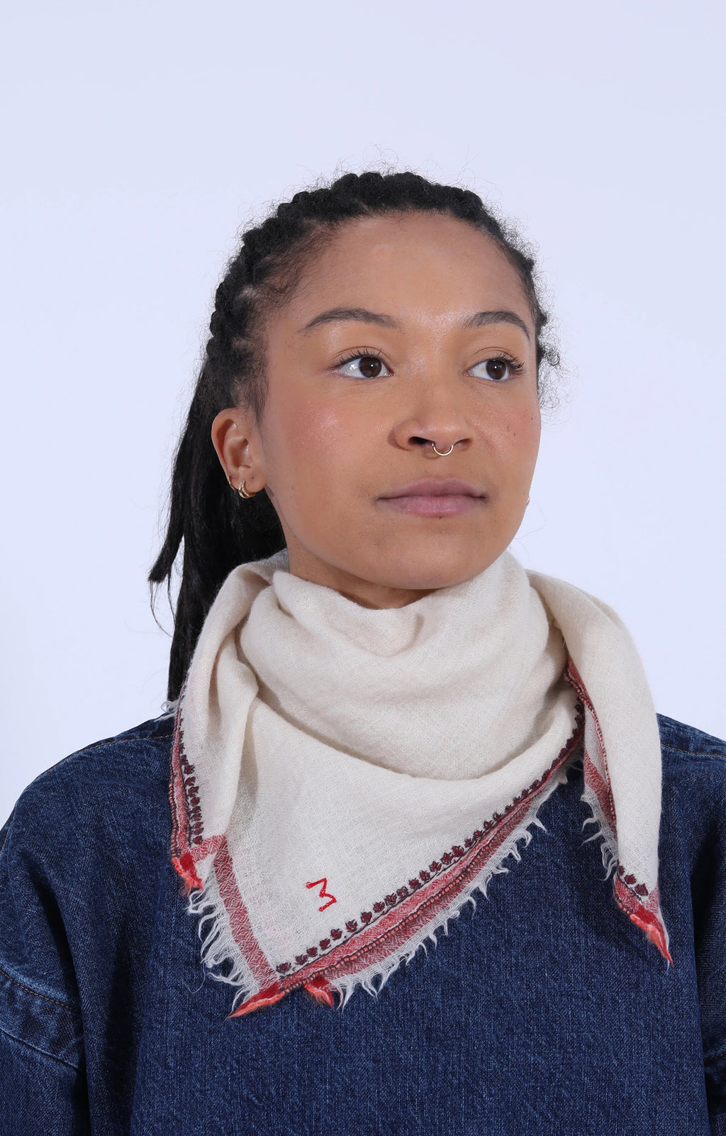 Scarf Idol No.850 Embroidery Cord