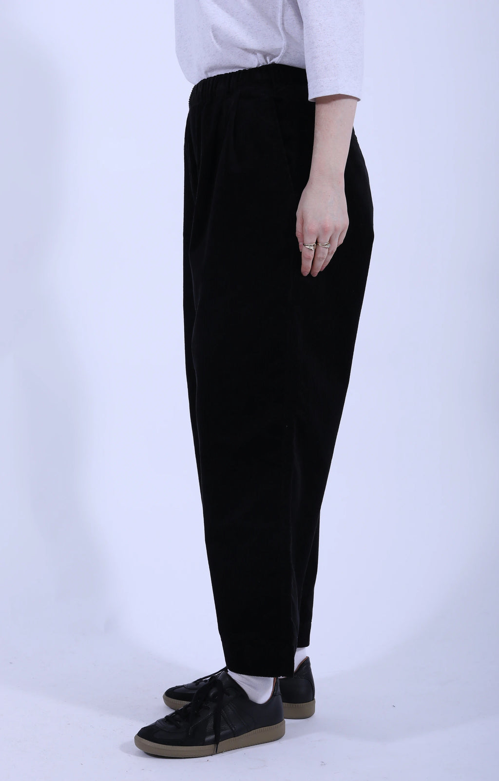 Easy Cropped Pants 8W Cord Black