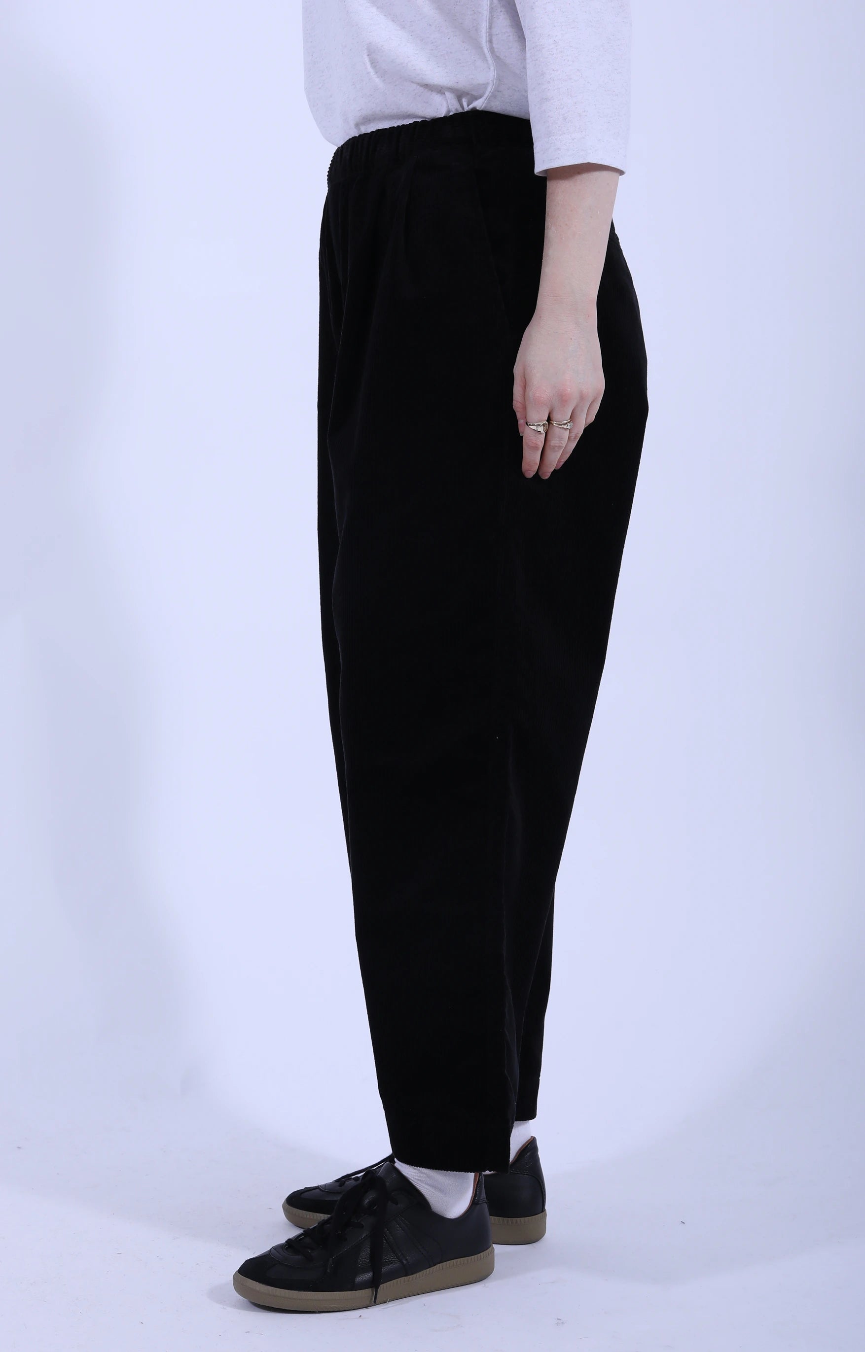 Easy Cropped Pants 8W Cord Black