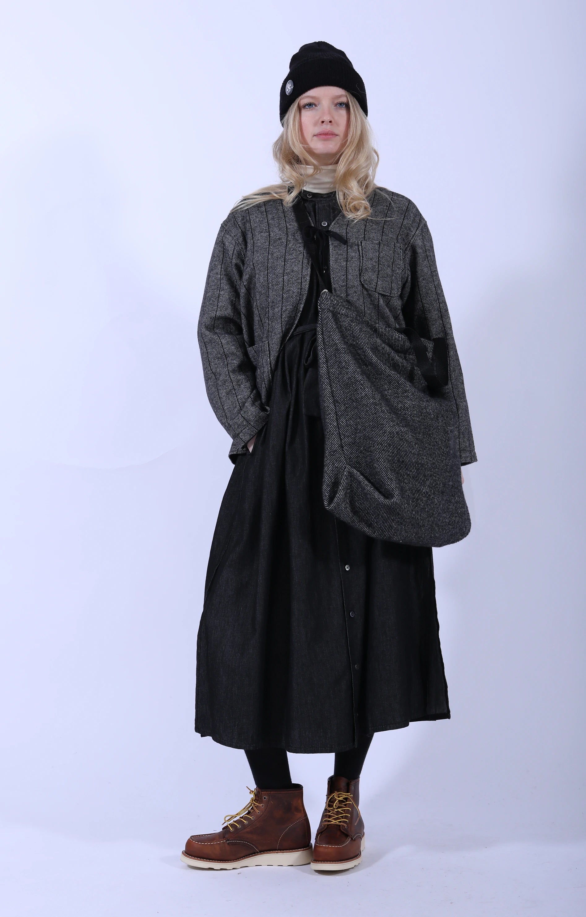 Carry All Tote Shaggy Black