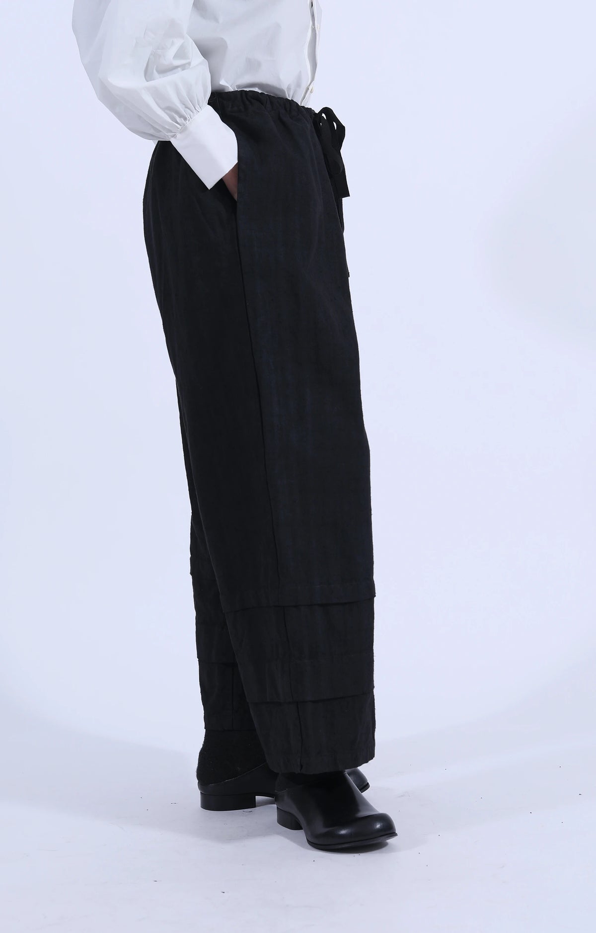 Edwin Trousers Ebony Linen