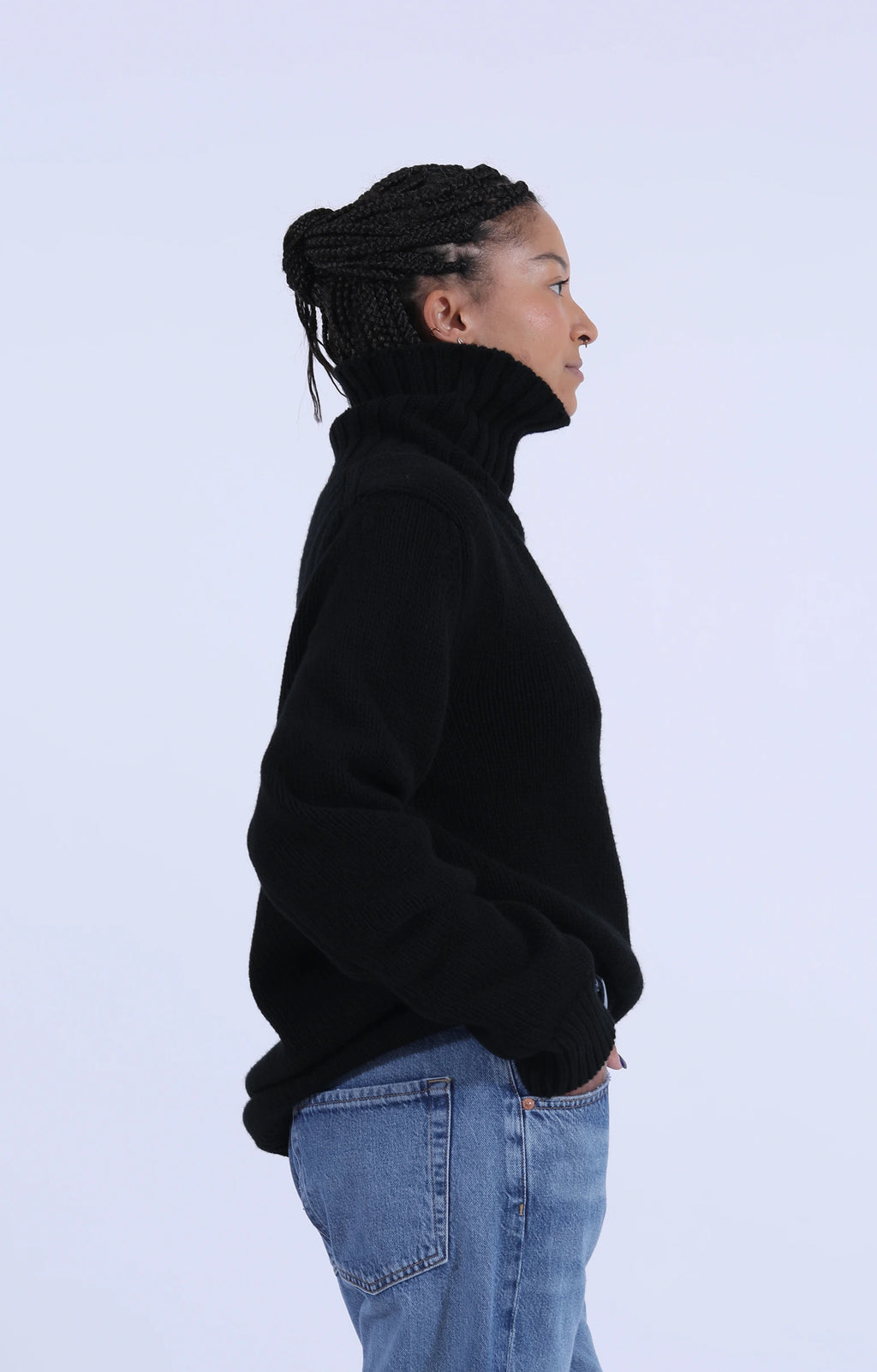 Roll Collar Pullover Black