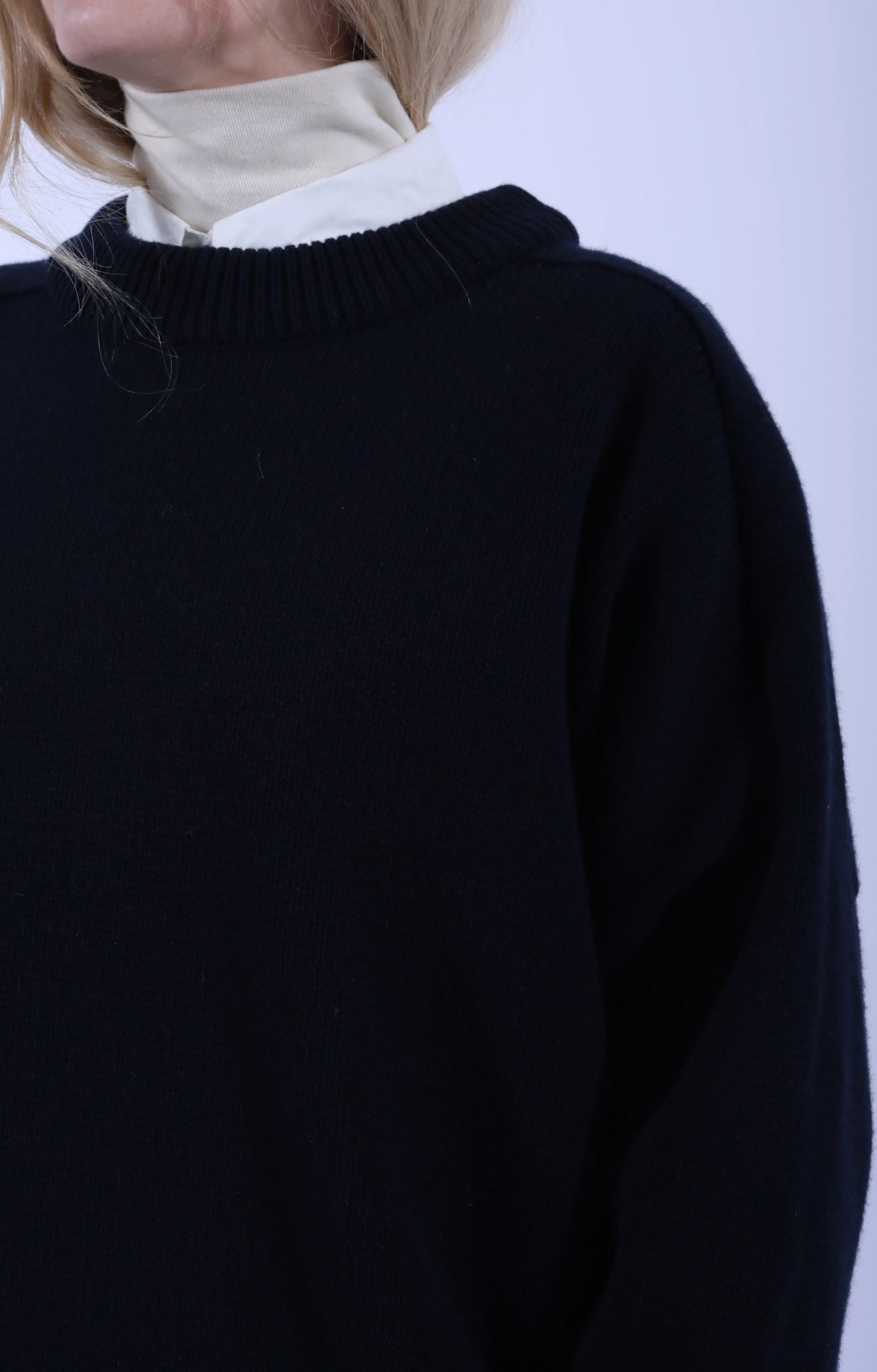 Meri Saddle Crew Jumper Marino